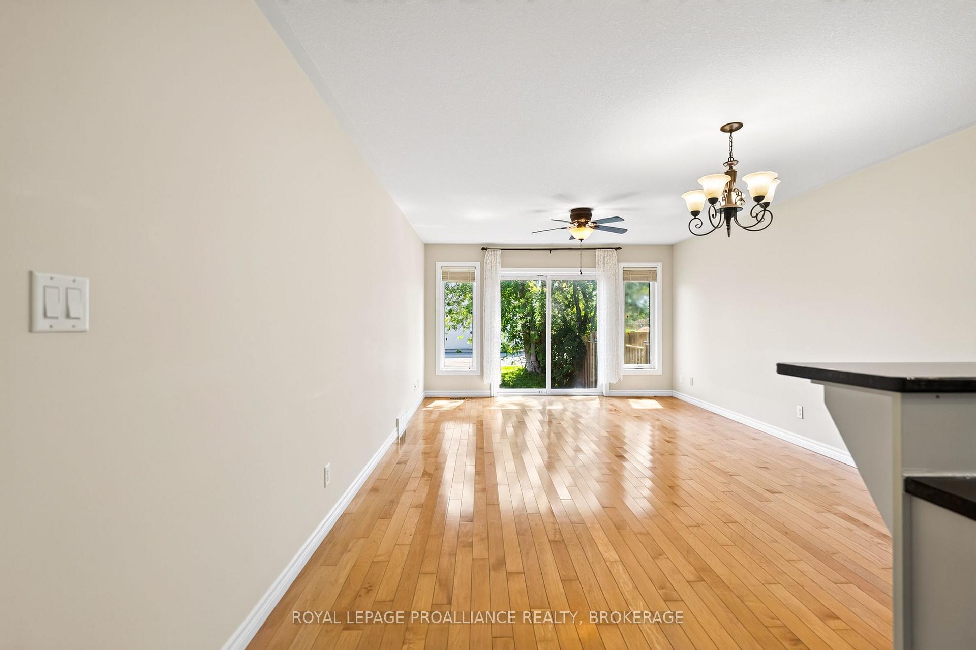 Photo 21 of 1097 Crossfield Avenue, Kingston, City Northwest — HOMEH