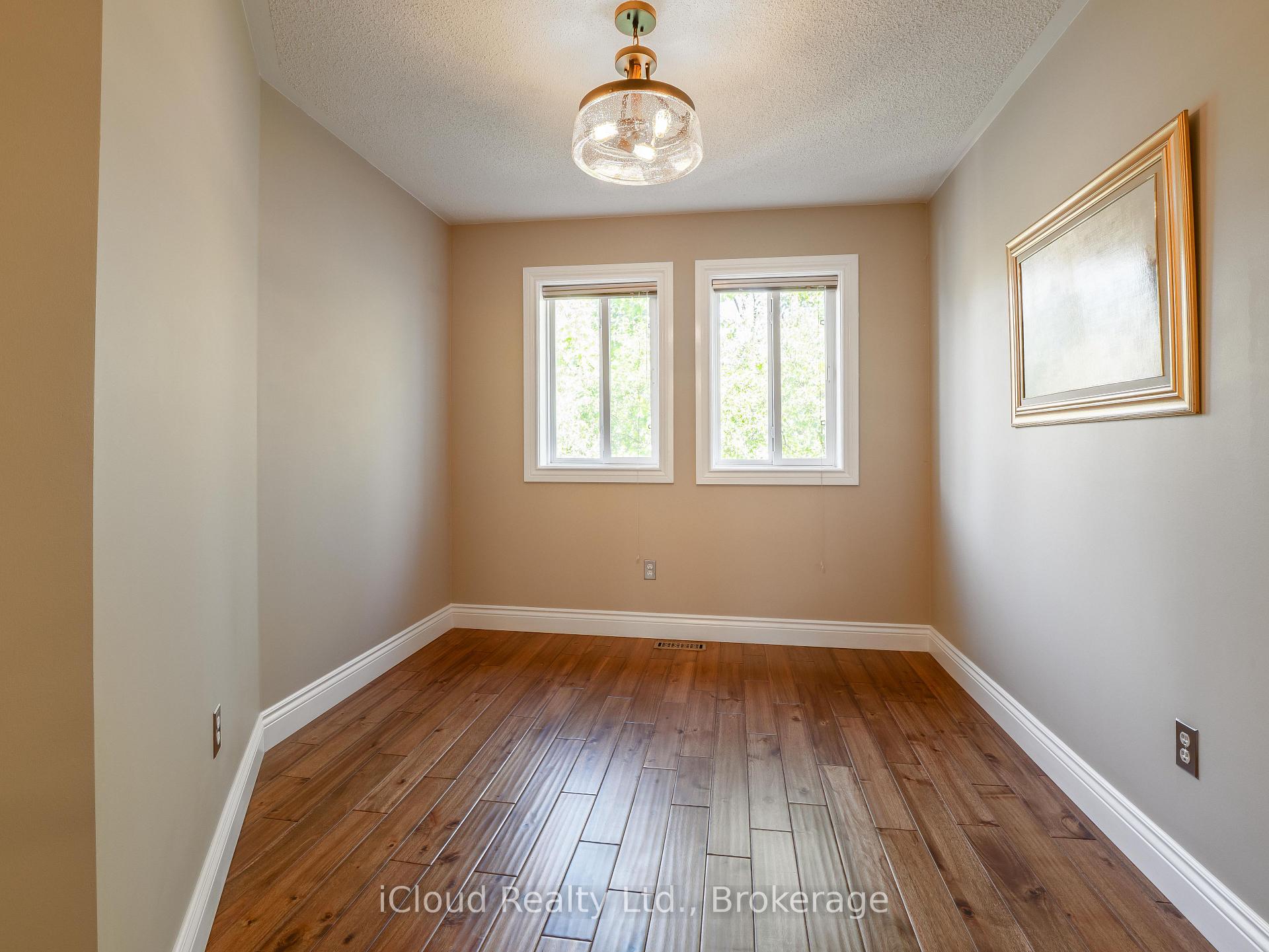 Photo 27 of 51 Spadina Road, Brampton, Bram West — HOMEH