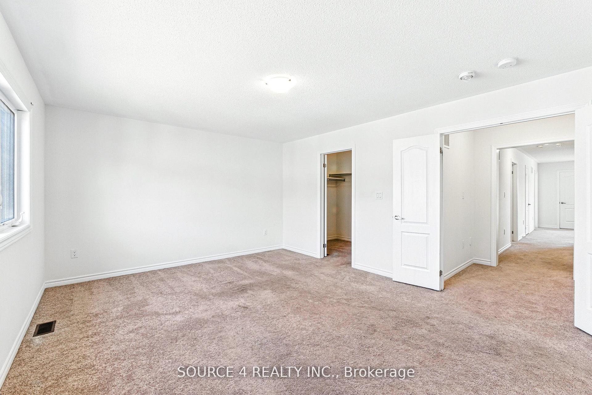 Photo 22 of 376 Danny Wheeler Boulevard, Georgina, Keswick North — HOMEH