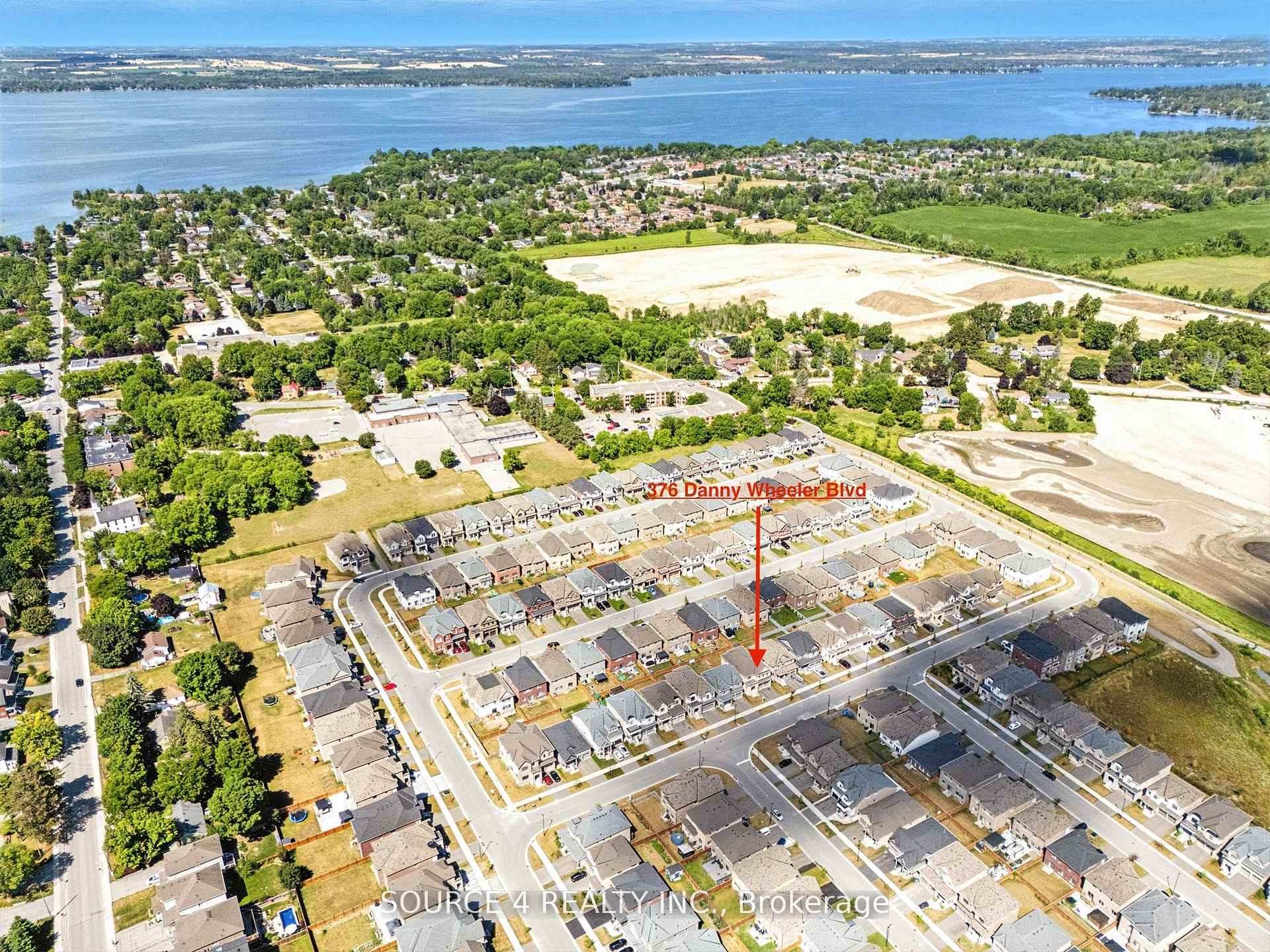 Photo 46 of 376 Danny Wheeler Boulevard, Georgina, Keswick North — HOMEH