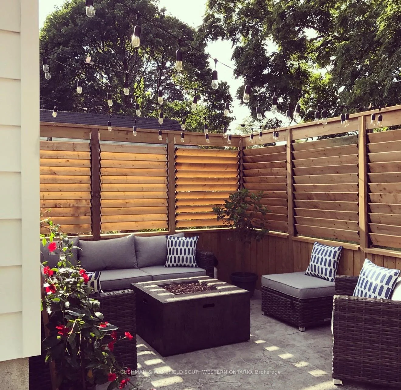 Photo 45 of 56 Thomas Janes Drive, London, South G — HOMEH