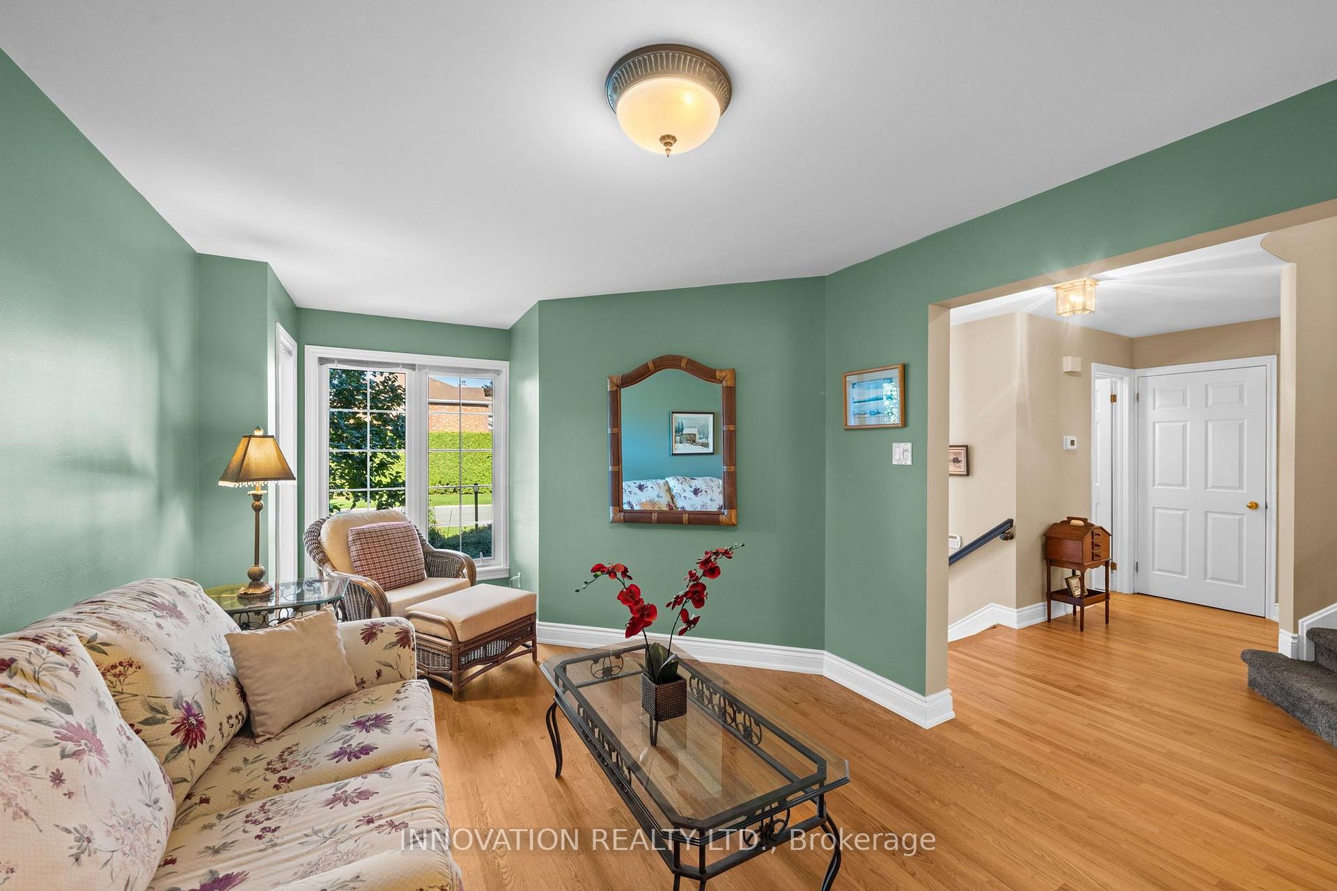 Photo 6 of 86 Forestview Crescent, Ottawa, Westcliffe Estates — HOMEH
