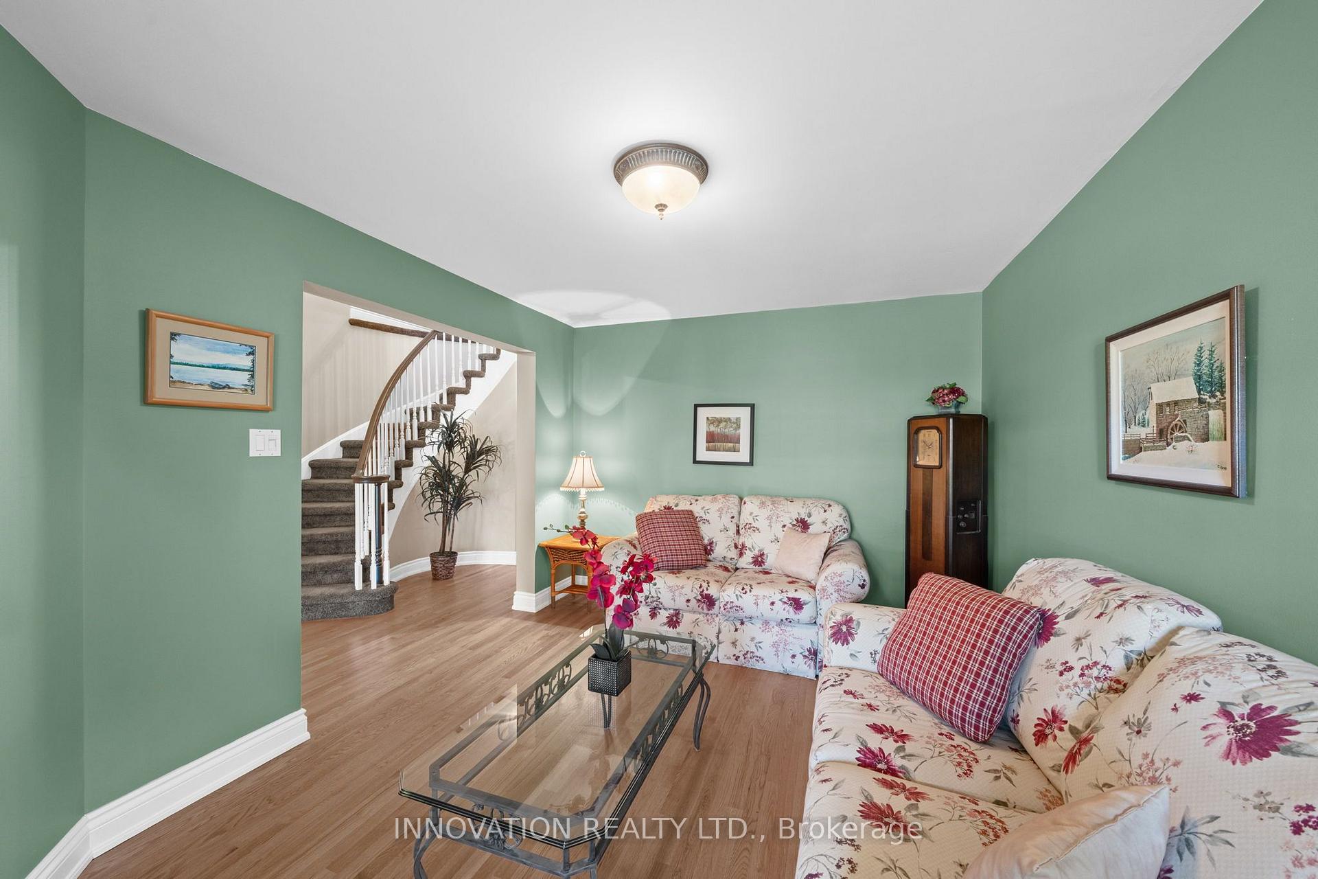 Photo 7 of 86 Forestview Crescent, Ottawa, Westcliffe Estates — HOMEH