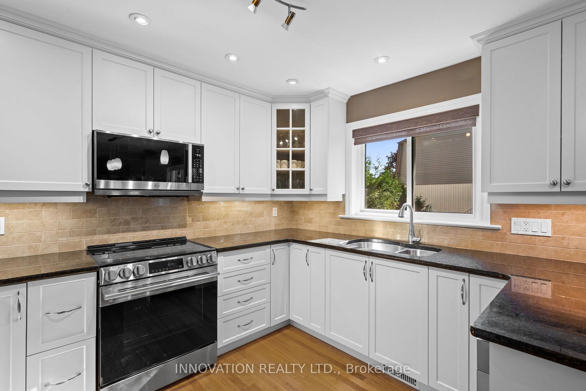 Photo 14 of 86 Forestview Crescent, Ottawa, Westcliffe Estates — HOMEH