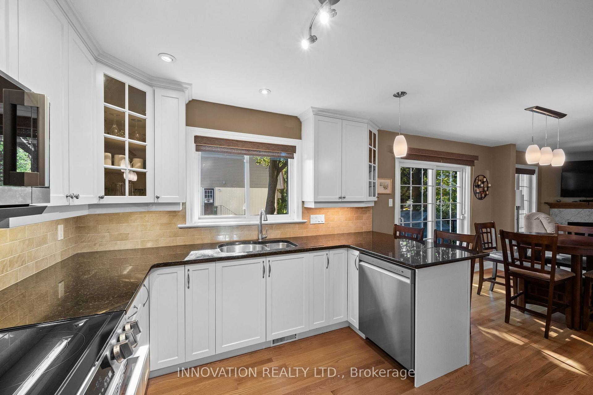 Photo 16 of 86 Forestview Crescent, Ottawa, Westcliffe Estates — HOMEH
