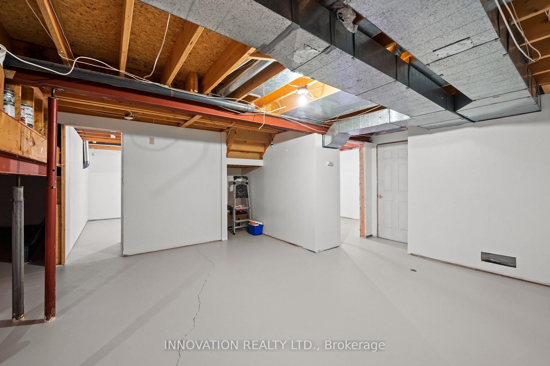 Photo 36 of 86 Forestview Crescent, Ottawa, Westcliffe Estates — HOMEH