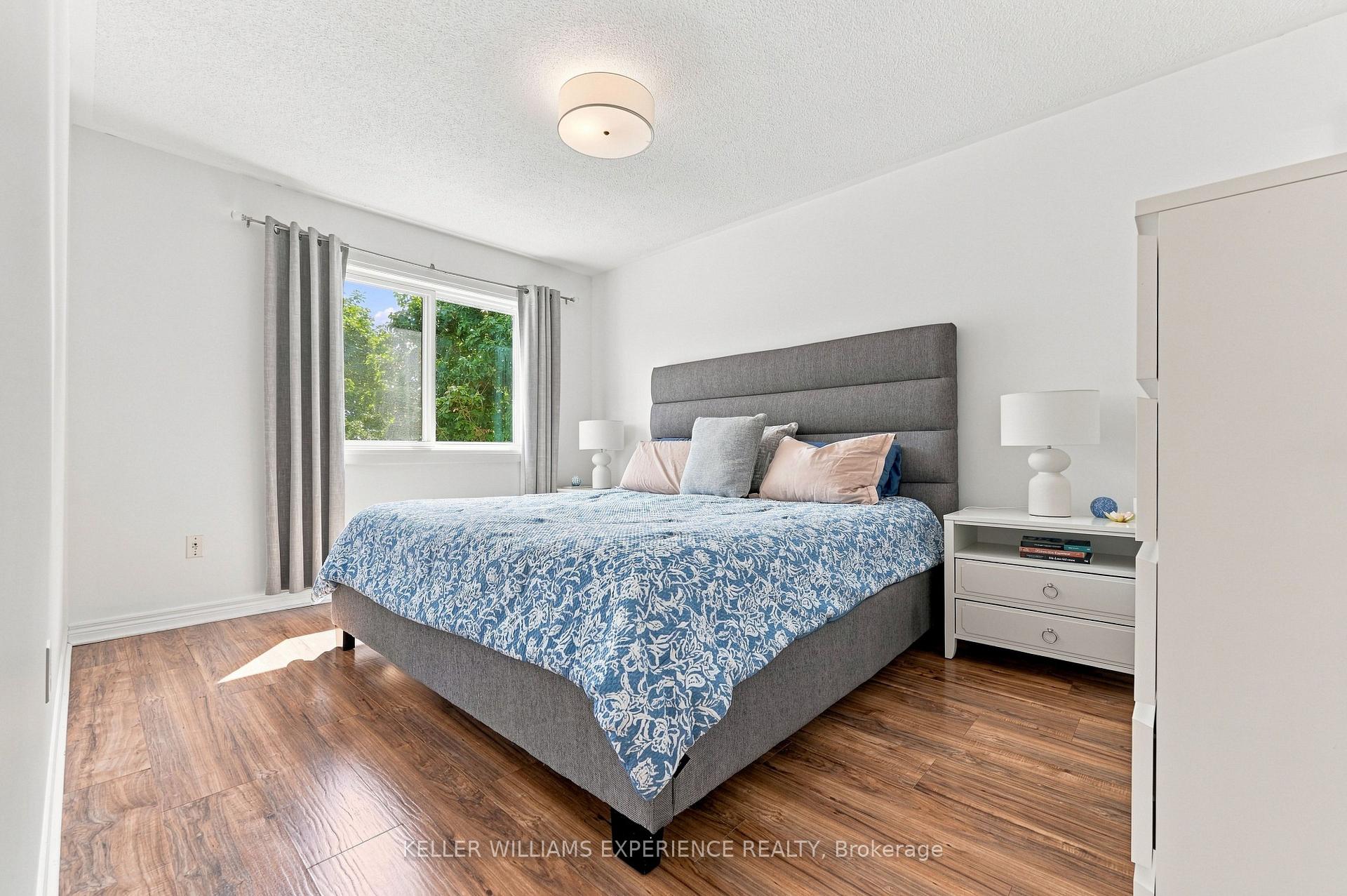 Photo 21 of 329 Esther Drive, Barrie, Painswick South — HOMEH