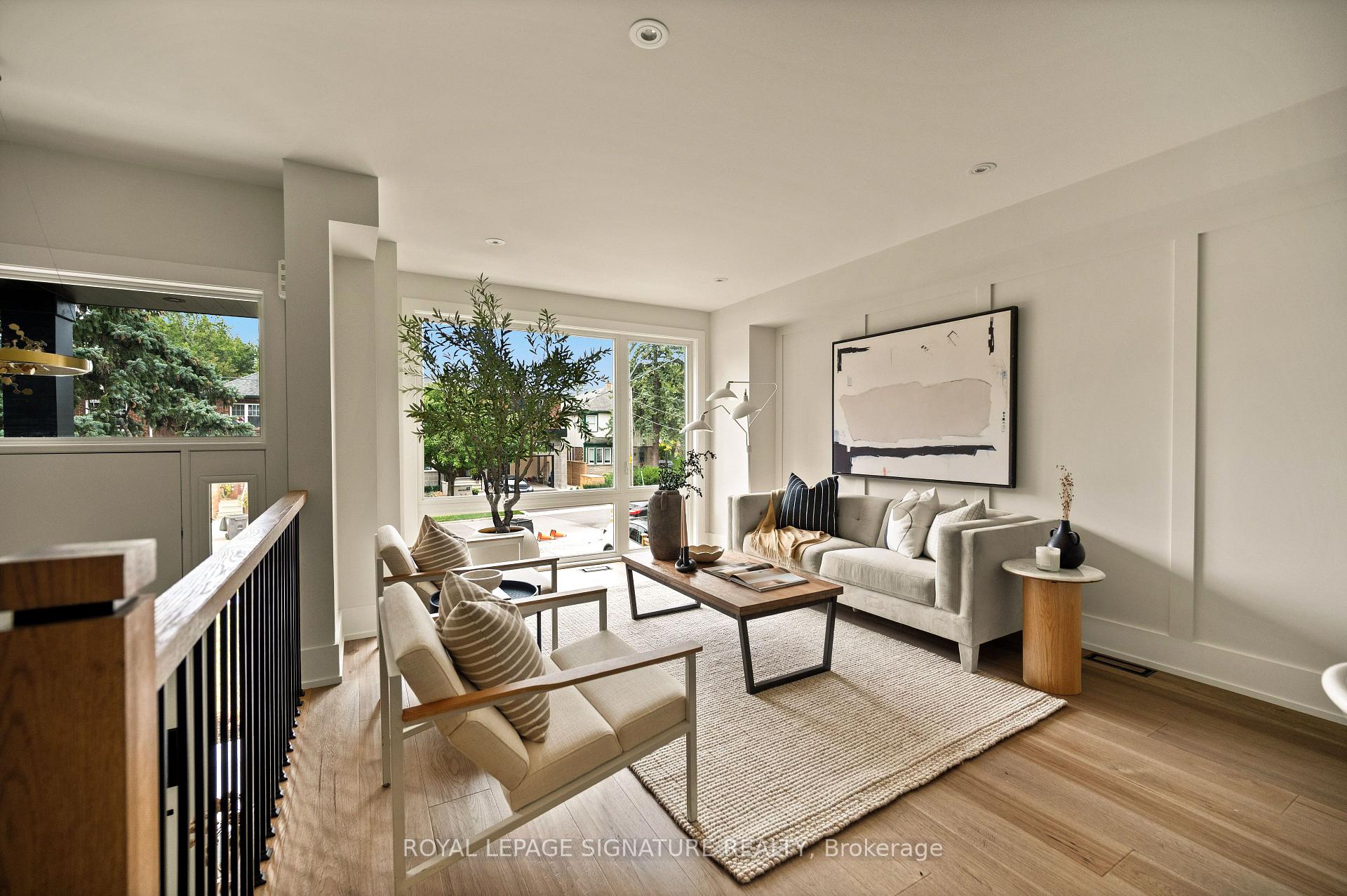 Photo 9 of 62 Ash Crescent, Etobicoke, Long Branch — HOMEH