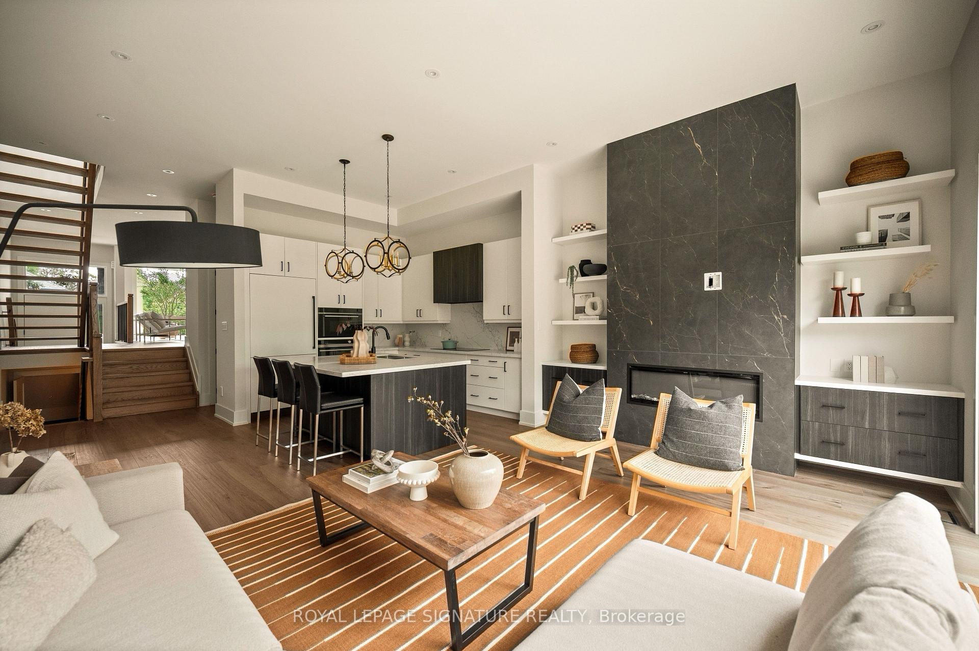 Photo 17 of 62 Ash Crescent, Etobicoke, Long Branch — HOMEH