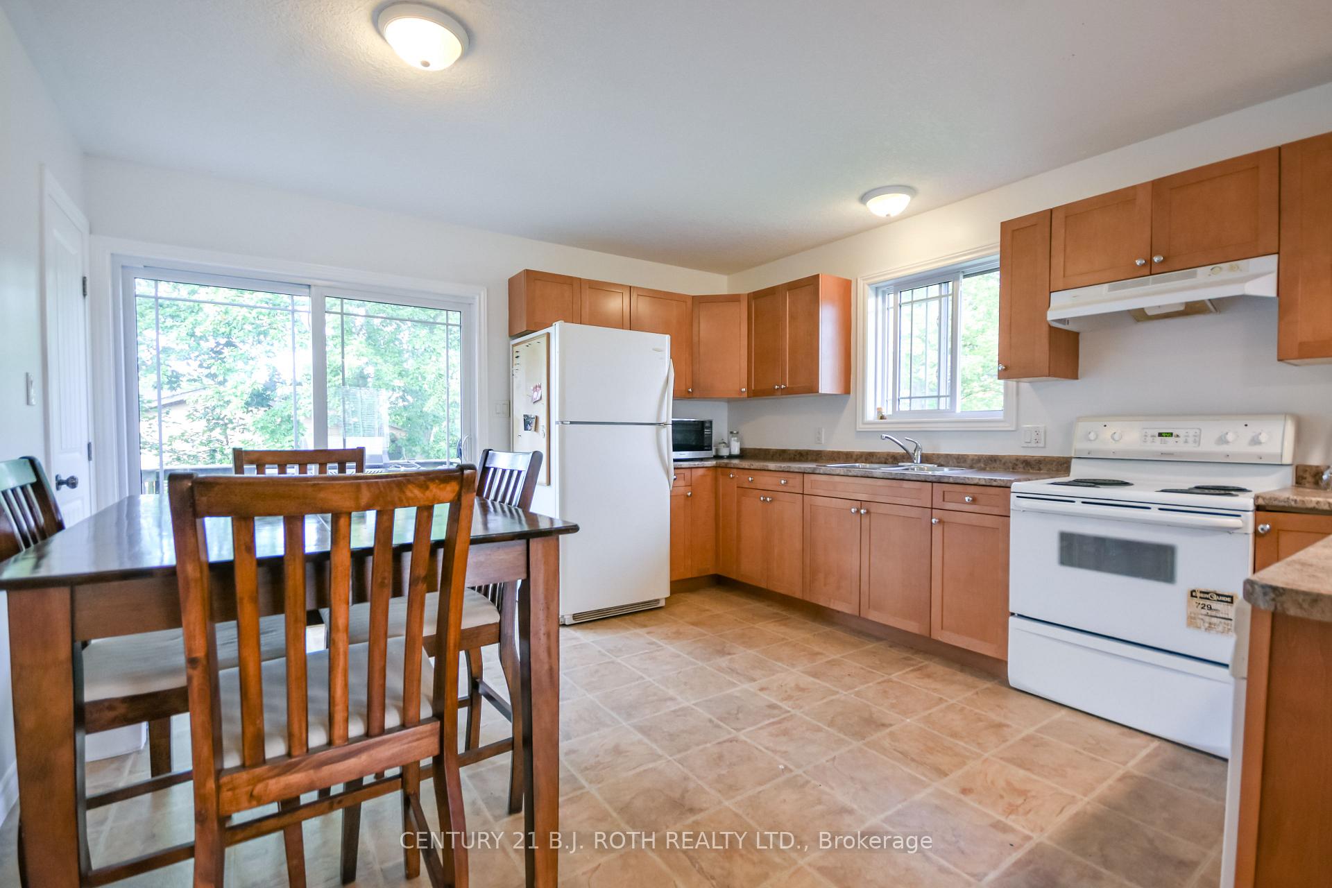 Photo 13 of 117 Juneau Road, Tay, Victoria Harbour — HOMEH