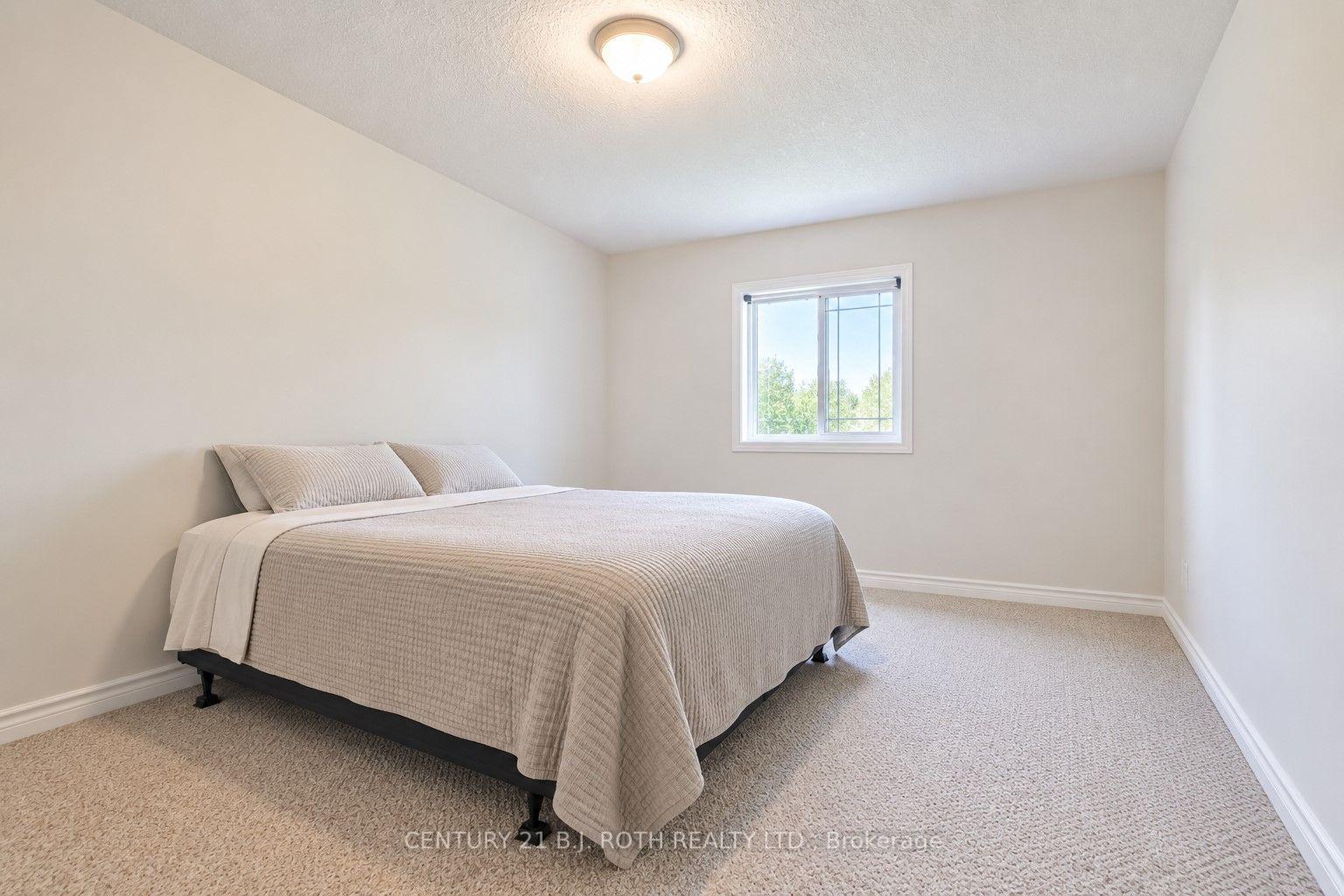 Photo 18 of 117 Juneau Road, Tay, Victoria Harbour — HOMEH