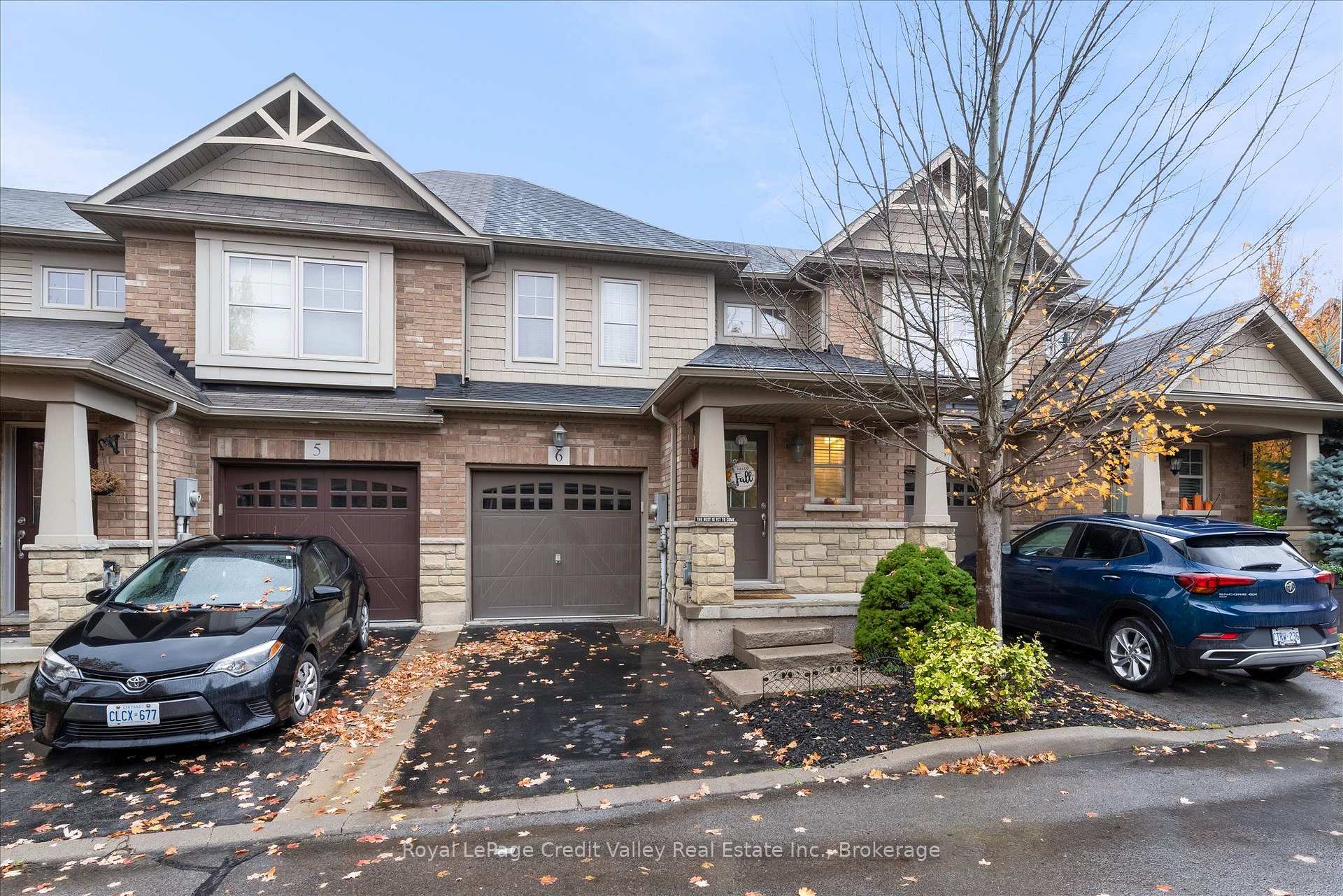 Photo 3 of Unit 6, 10 Pumpkin Pass, Hamilton, Binbrook — HOMEH