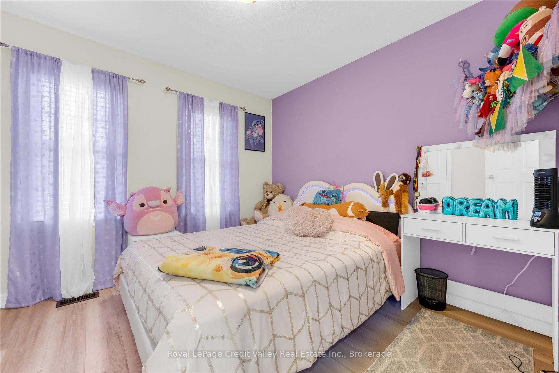 Photo 13 of Unit 6, 10 Pumpkin Pass, Hamilton, Binbrook — HOMEH
