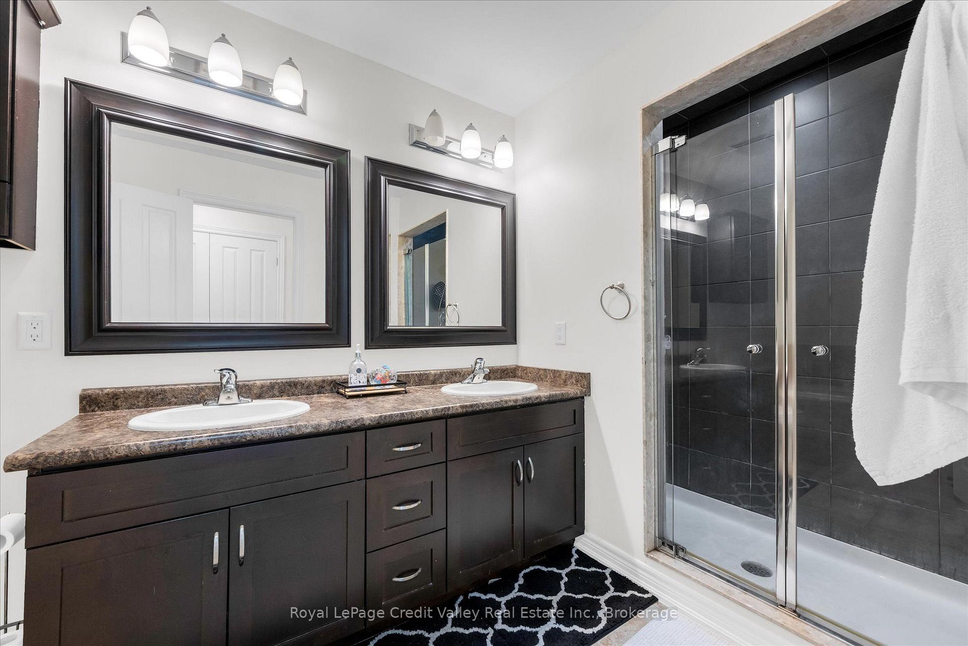 Photo 19 of Unit 6, 10 Pumpkin Pass, Hamilton, Binbrook — HOMEH