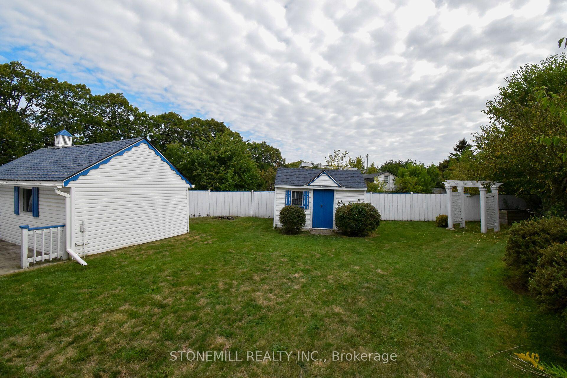 Photo 5 of 272 Carlton Street, St. Catharines, Fairview — HOMEH