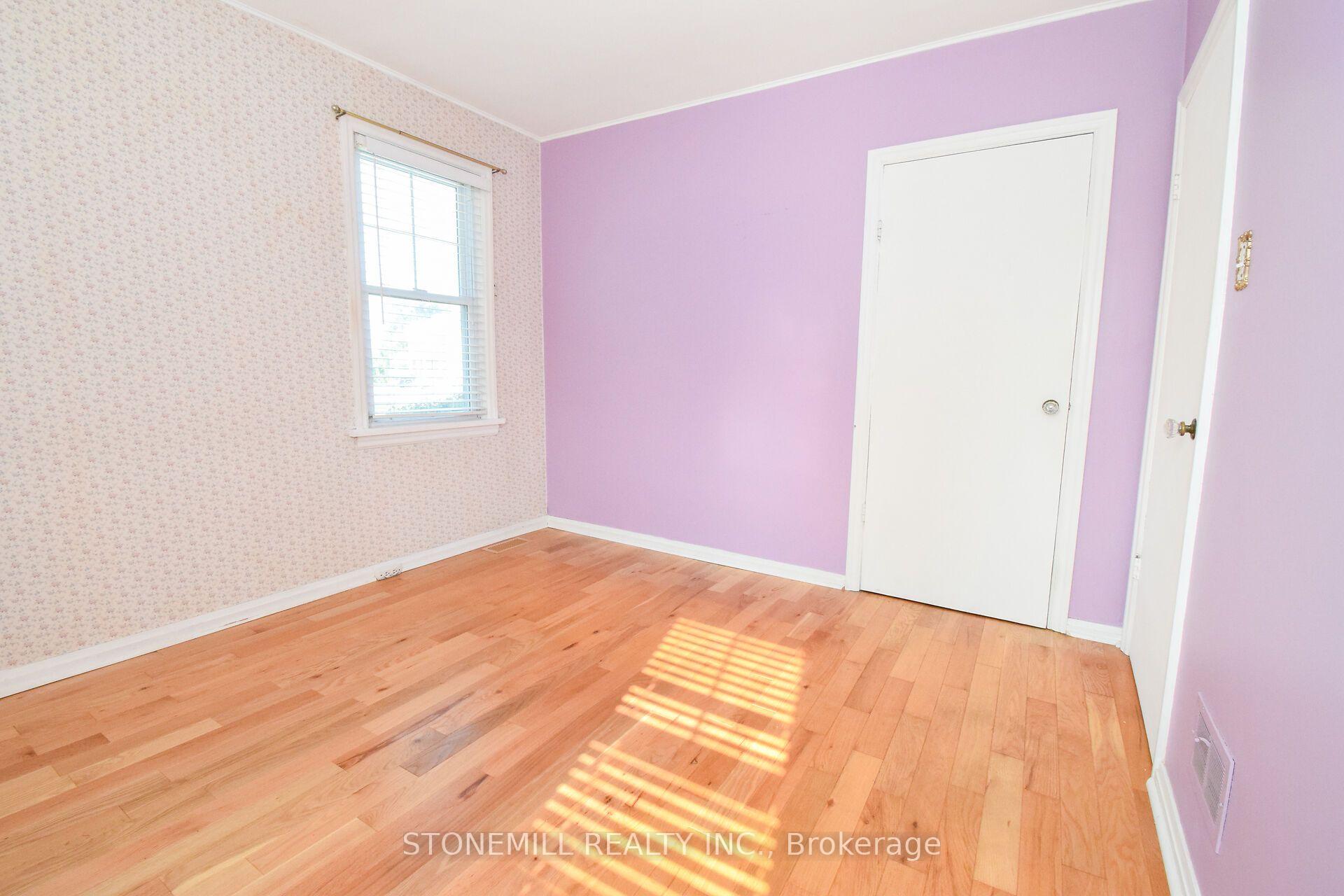 Photo 21 of 272 Carlton Street, St. Catharines, Fairview — HOMEH