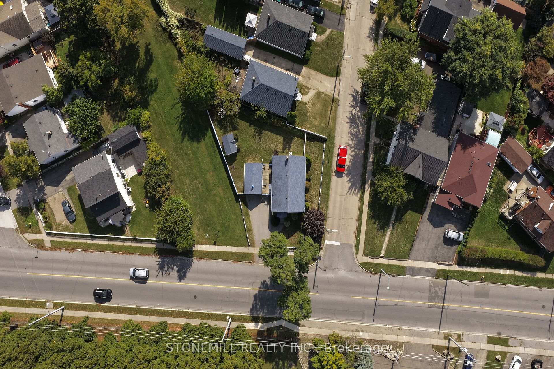 Photo 26 of 272 Carlton Street, St. Catharines, Fairview — HOMEH