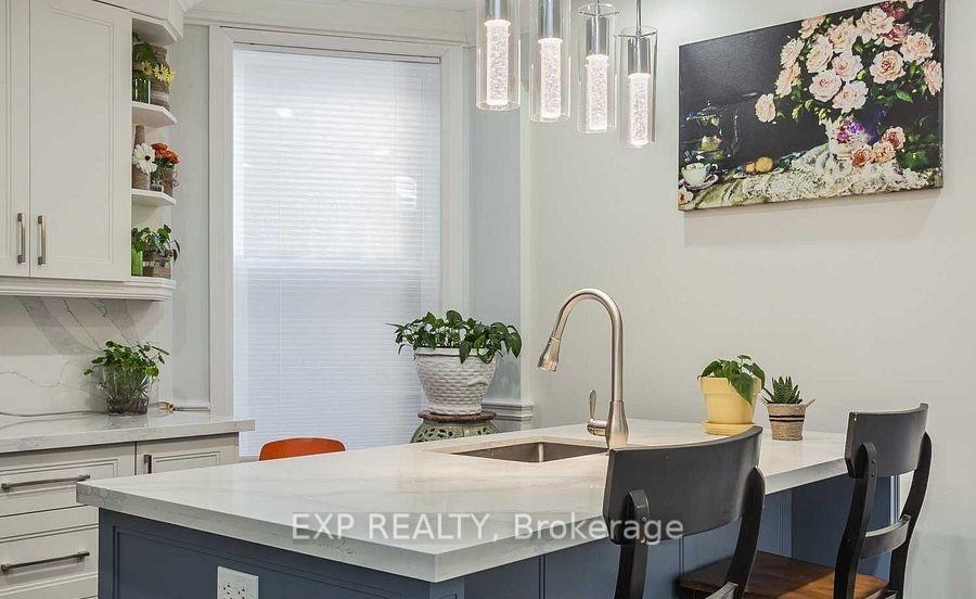 Photo 6 of 1231 Bathurst Street, Toronto, Casa Loma — HOMEH