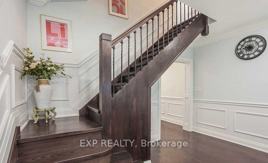 Photo 8 of 1231 Bathurst Street, Toronto, Casa Loma — HOMEH
