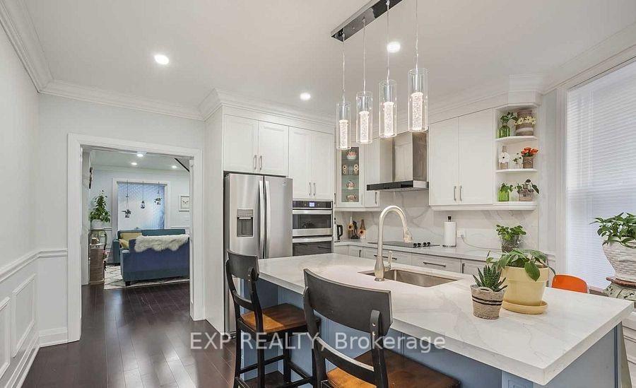 Photo 9 of 1231 Bathurst Street, Toronto, Casa Loma — HOMEH