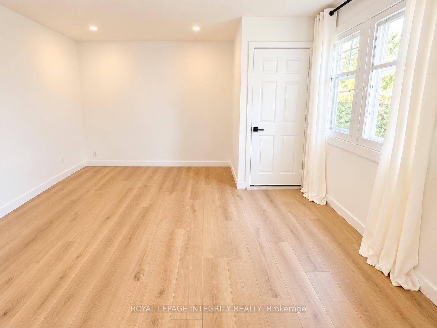Photo 21 of 920 Gladstone Avenue, Ottawa, West Centre Town — HOMEH