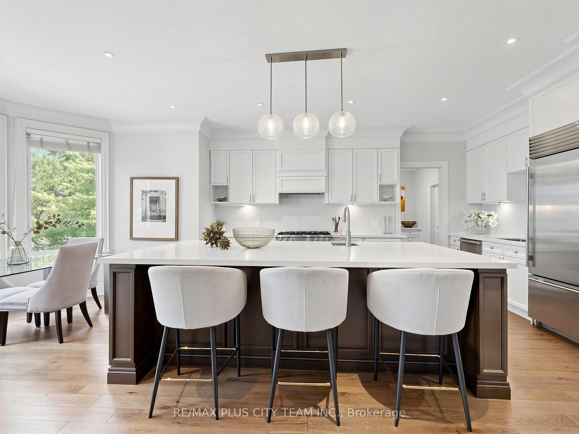 Photo 11 of 208 Carmichael Avenue, Toronto, Bedford Park-Nortown — HOMEH