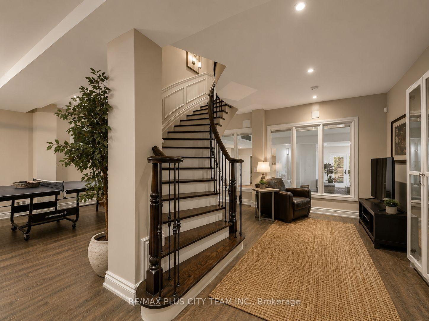 Photo 38 of 208 Carmichael Avenue, Toronto, Bedford Park-Nortown — HOMEH