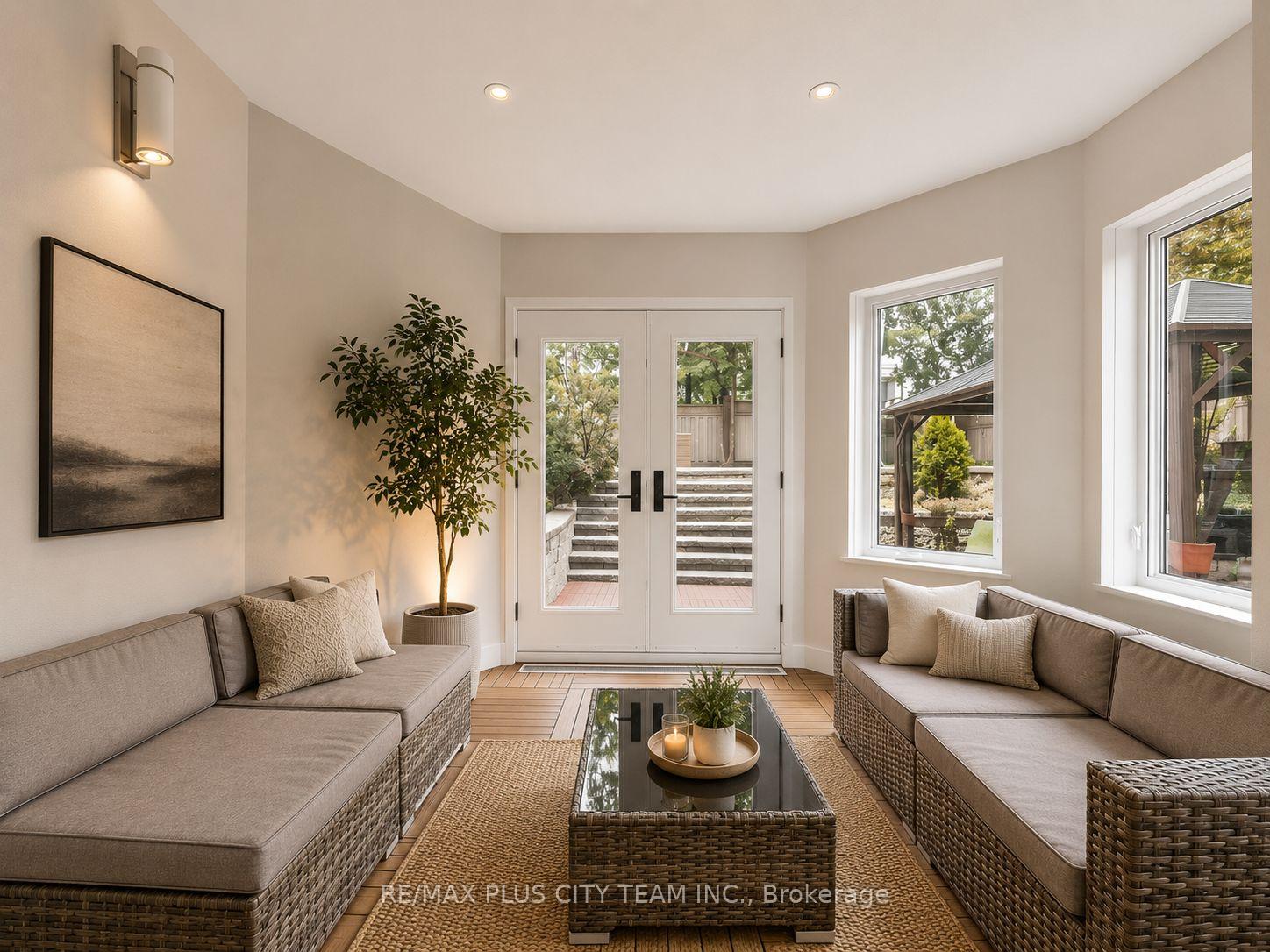 Photo 42 of 208 Carmichael Avenue, Toronto, Bedford Park-Nortown — HOMEH