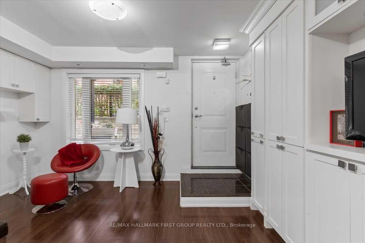 Photo 6 of Unit 102, 320 John Street, Markham, Aileen-Willowbrook — HOMEH