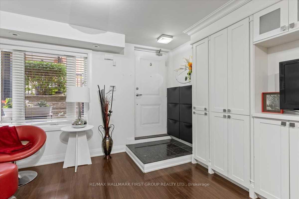 Photo 7 of Unit 102, 320 John Street, Markham, Aileen-Willowbrook — HOMEH