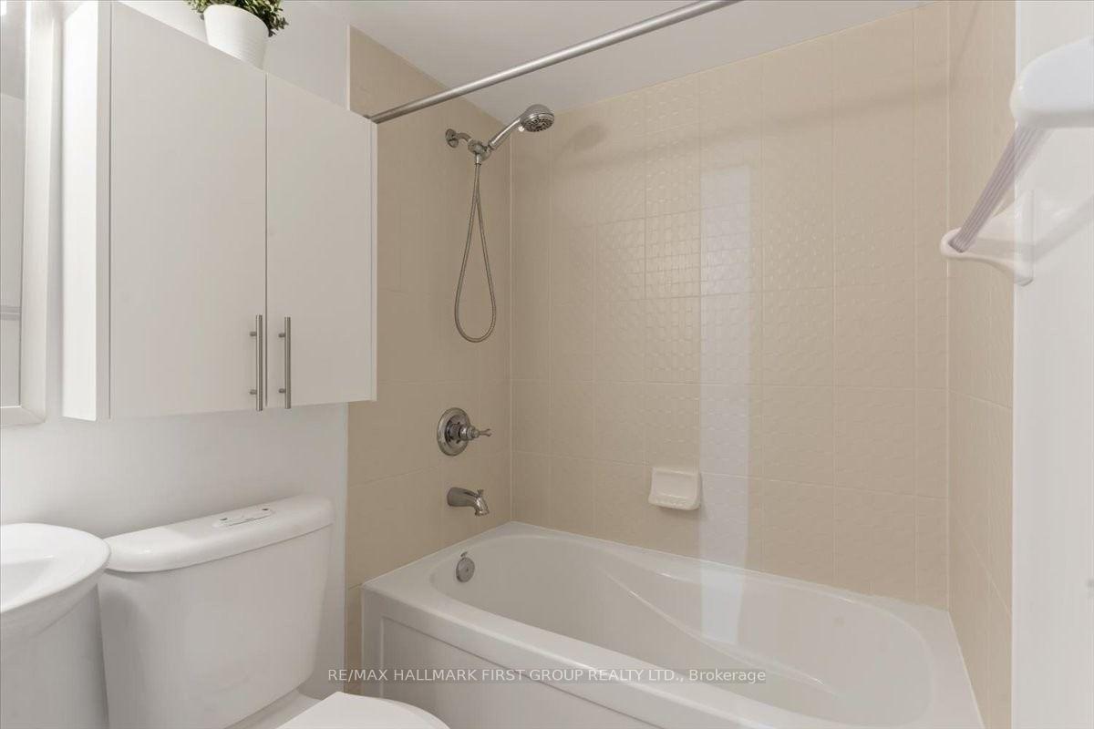 Photo 19 of Unit 102, 320 John Street, Markham, Aileen-Willowbrook — HOMEH