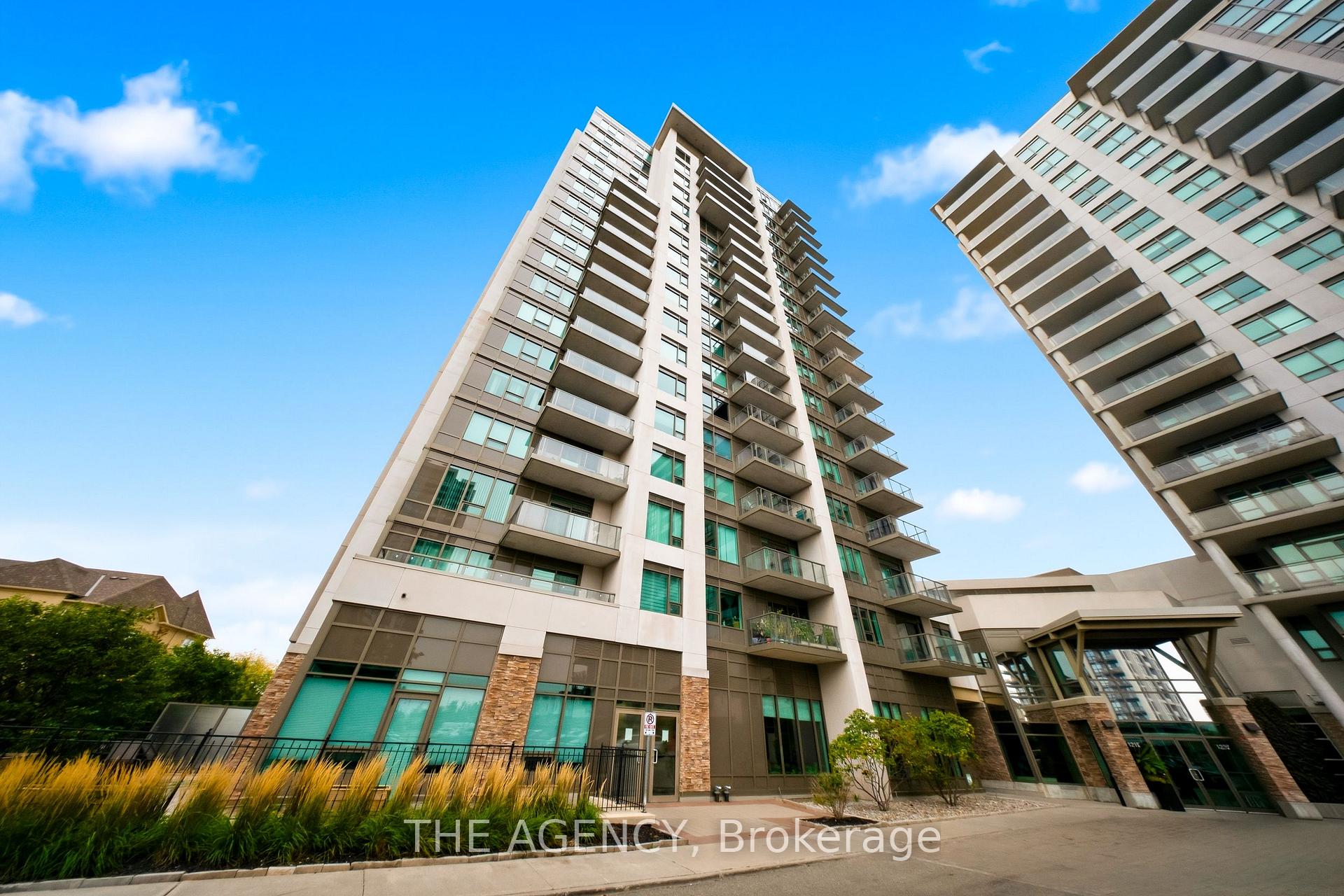 Photo 4 of Unit 1406, 1215 Bayly Street, Pickering, Bay Ridges — HOMEH