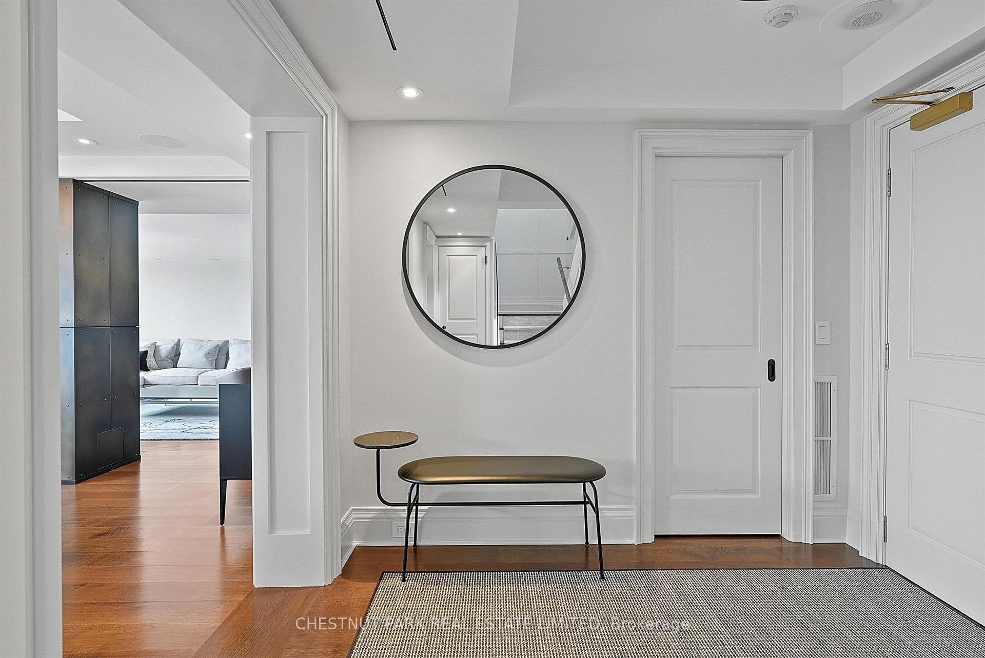 Photo 3 of Unit 706, 1818 Bayview Avenue, Toronto, Mount Pleasant East — HOMEH