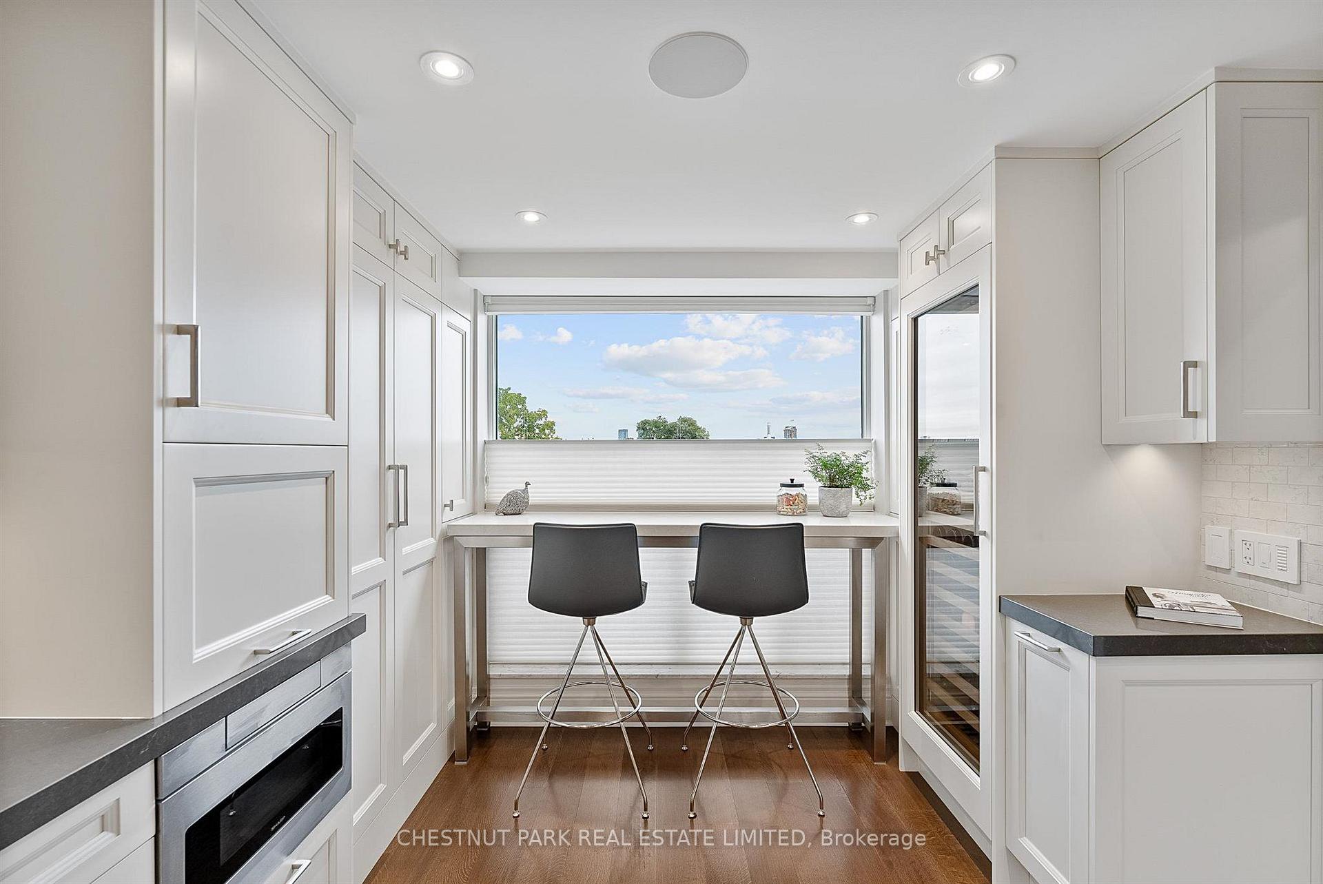 Photo 6 of Unit 706, 1818 Bayview Avenue, Toronto, Mount Pleasant East — HOMEH