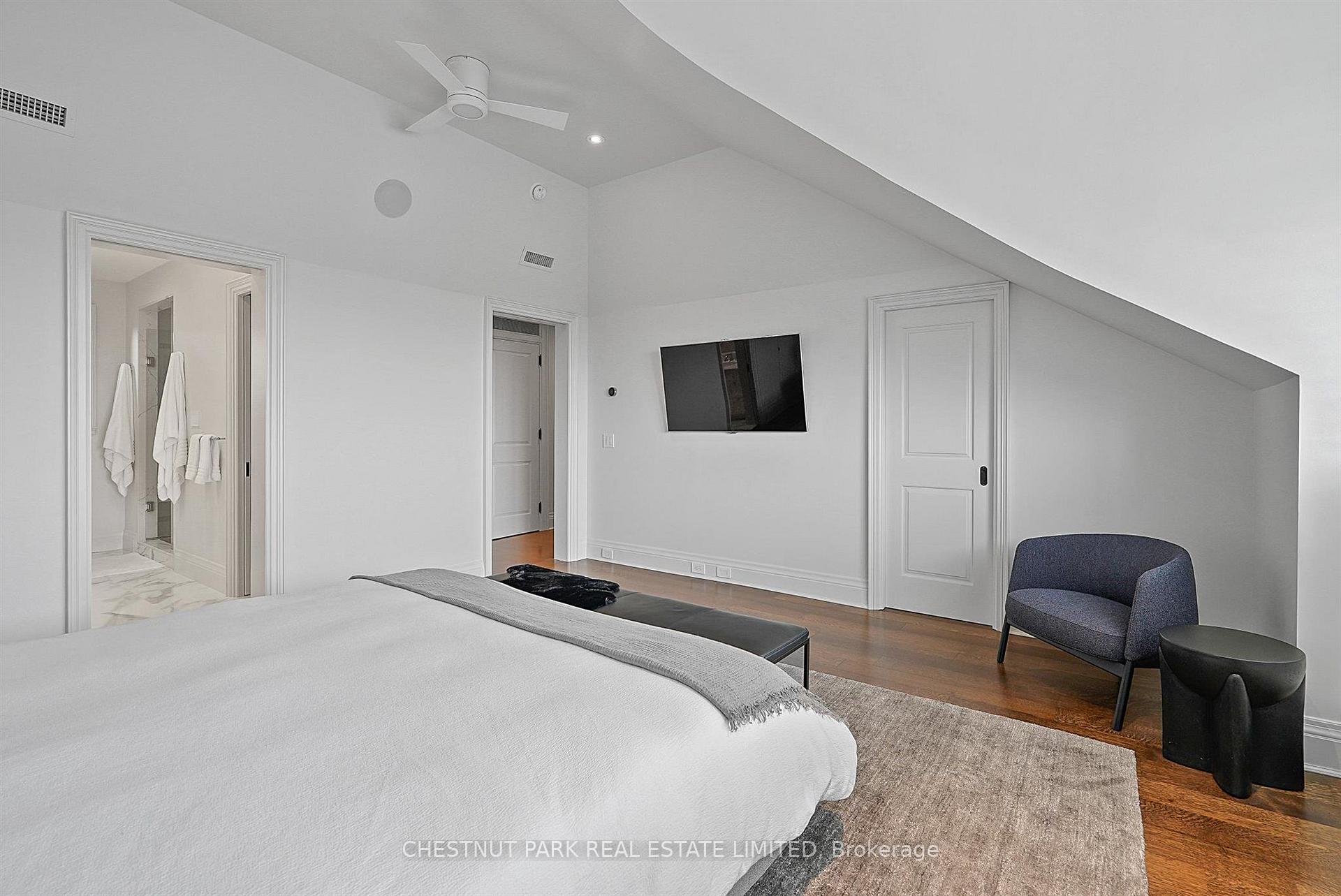 Photo 32 of Unit 706, 1818 Bayview Avenue, Toronto, Mount Pleasant East — HOMEH