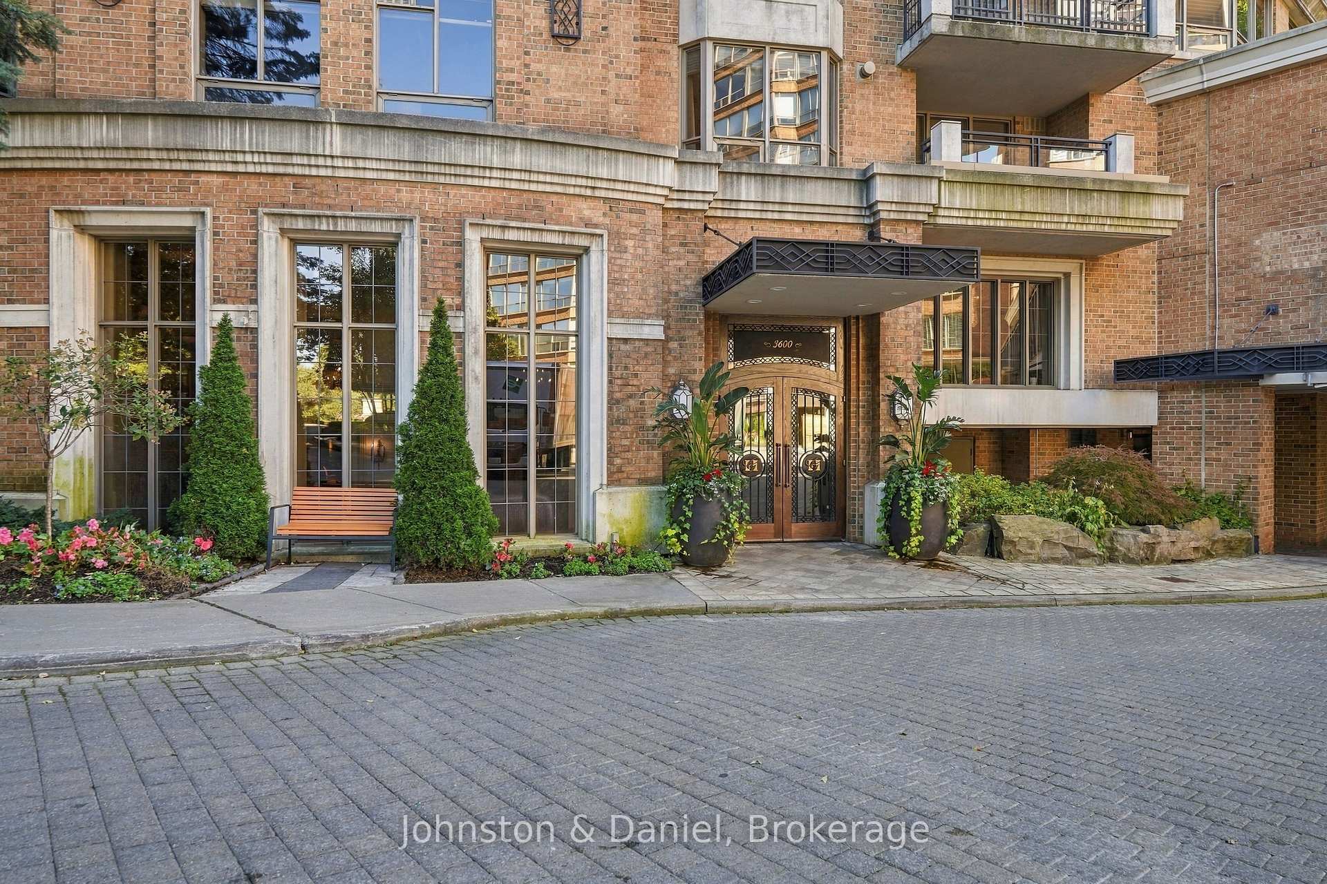 Photo 3 of Unit 729, 3600 Yonge Street, Toronto, Bedford Park-Nortown — HOMEH