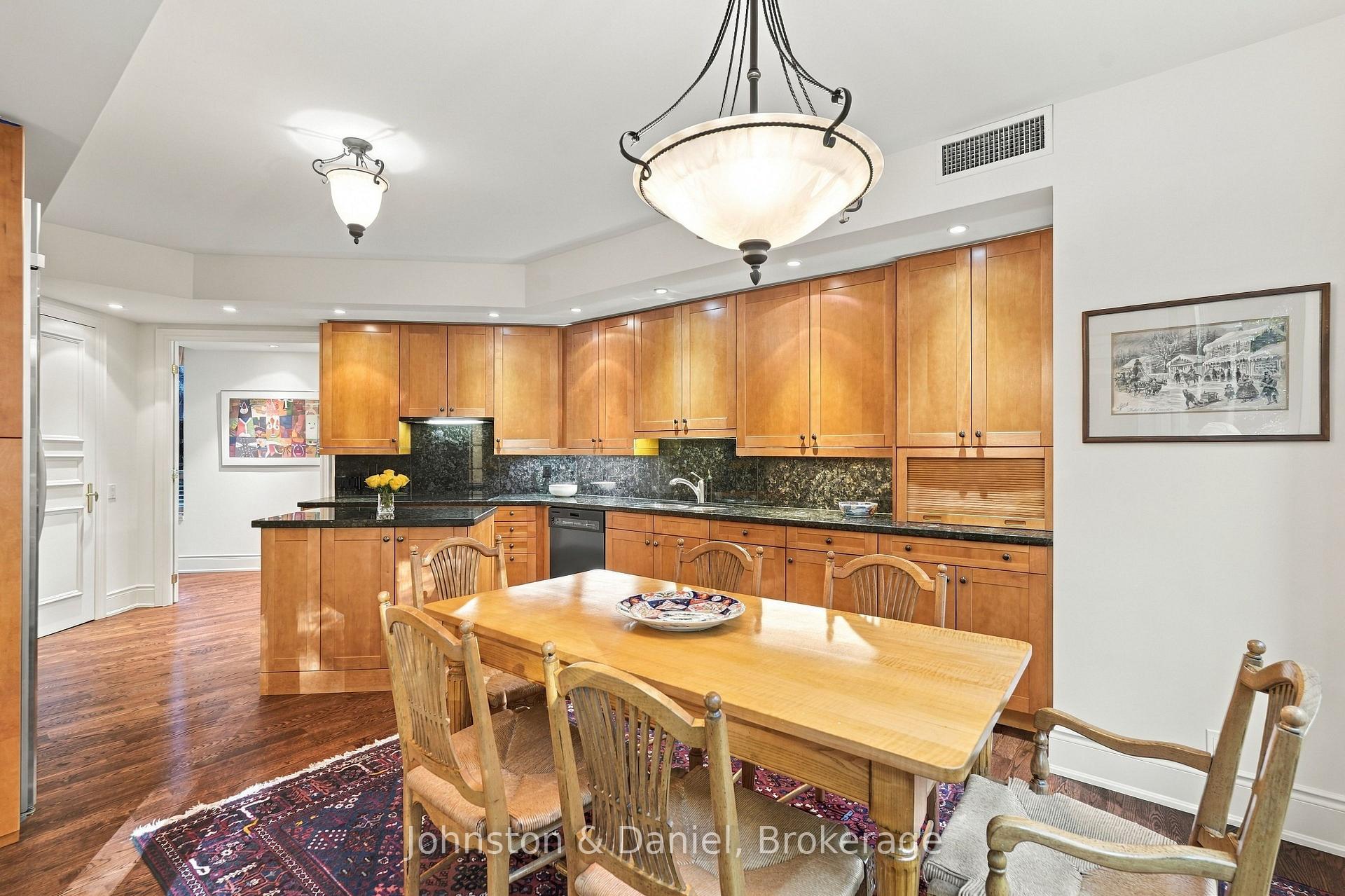 Photo 16 of Unit 729, 3600 Yonge Street, Toronto, Bedford Park-Nortown — HOMEH