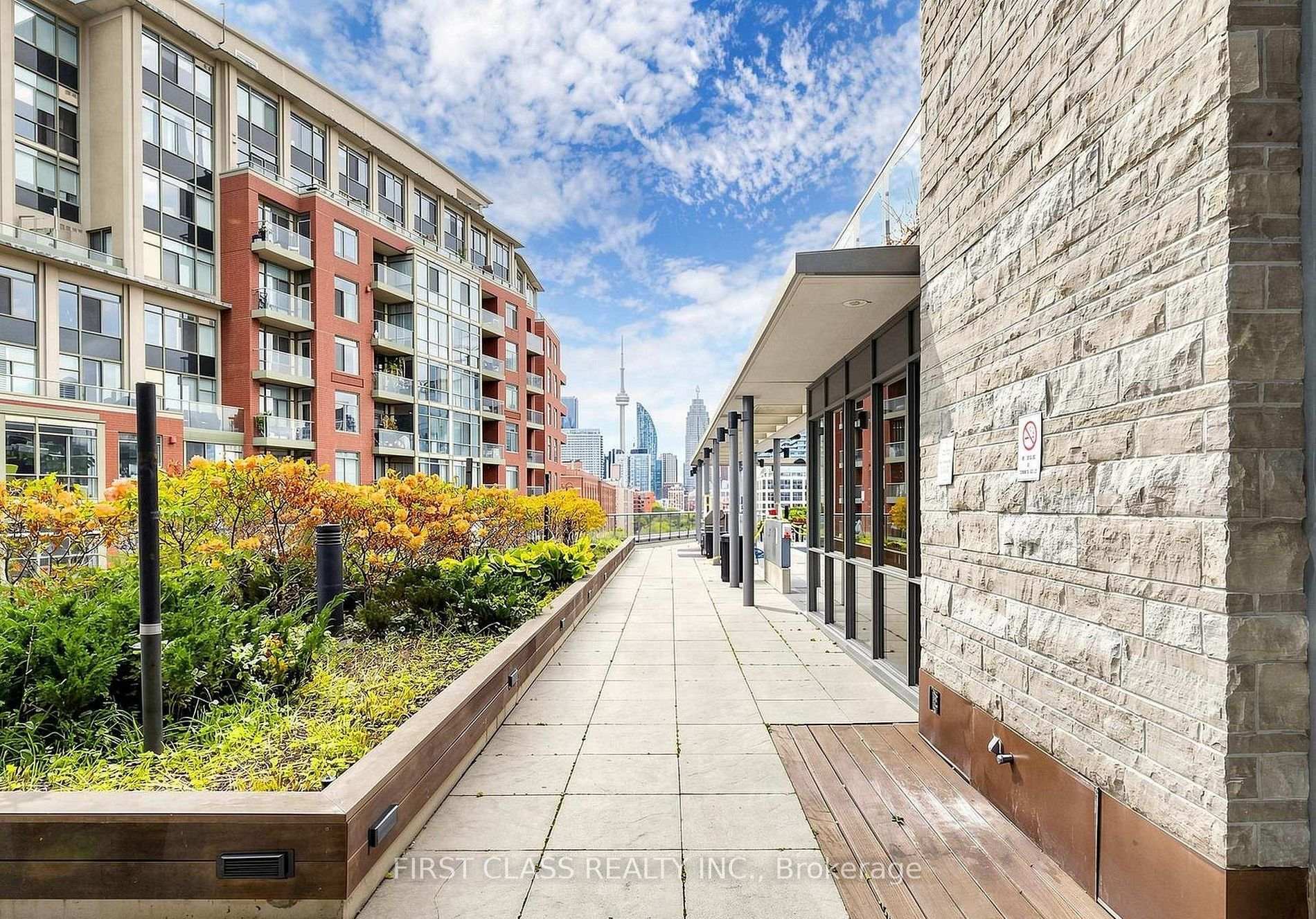 Photo 10 of Unit 503, 33 Mill Street, Toronto, Waterfront Communities — HOMEH