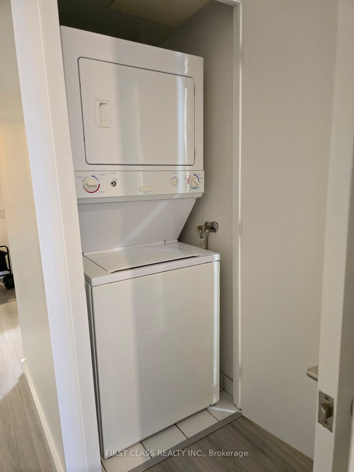 Photo 31 of Unit 503, 33 Mill Street, Toronto, Waterfront Communities — HOMEH