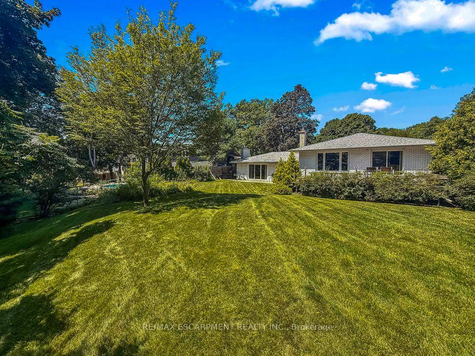 Photo 37 of 1320 Gatehouse Drive, Mississauga, Clarkson — HOMEH