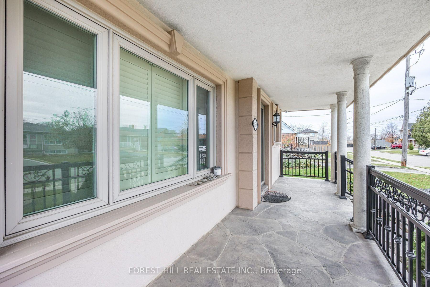Photo 3 of 159 Spalding Road, North York, Downsview-Roding-CFB — HOMEH