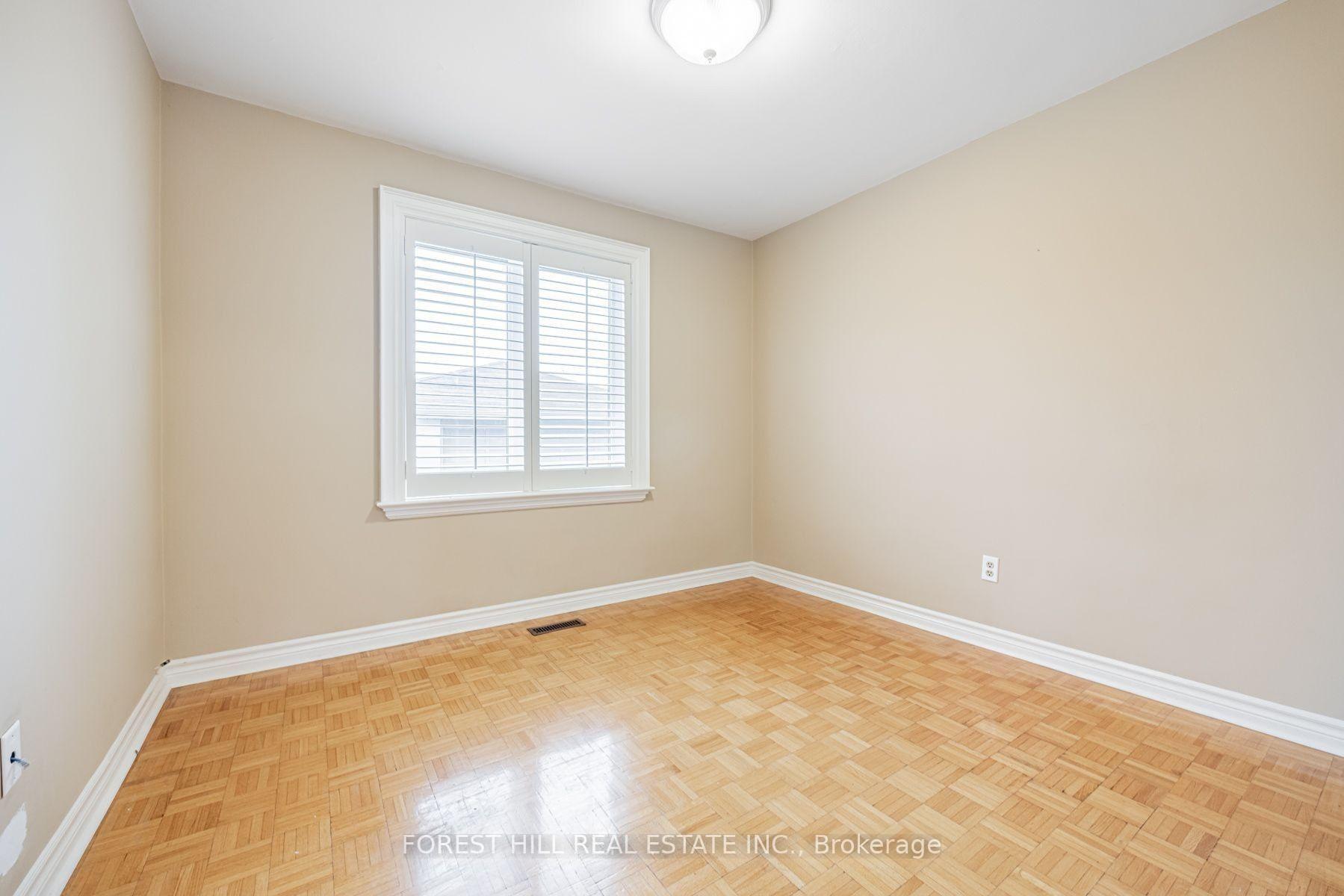 Photo 20 of 159 Spalding Road, North York, Downsview-Roding-CFB — HOMEH