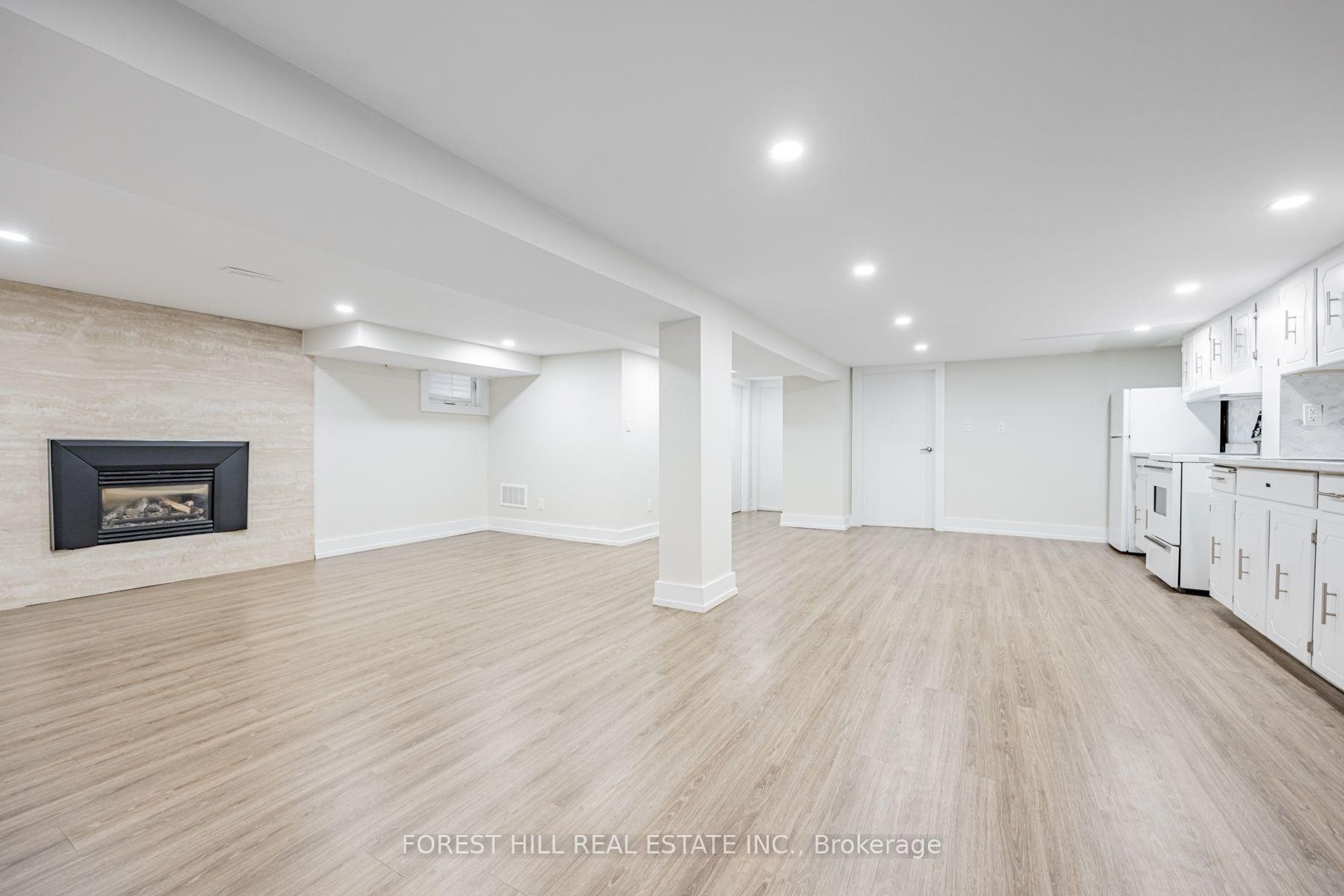 Photo 26 of 159 Spalding Road, North York, Downsview-Roding-CFB — HOMEH