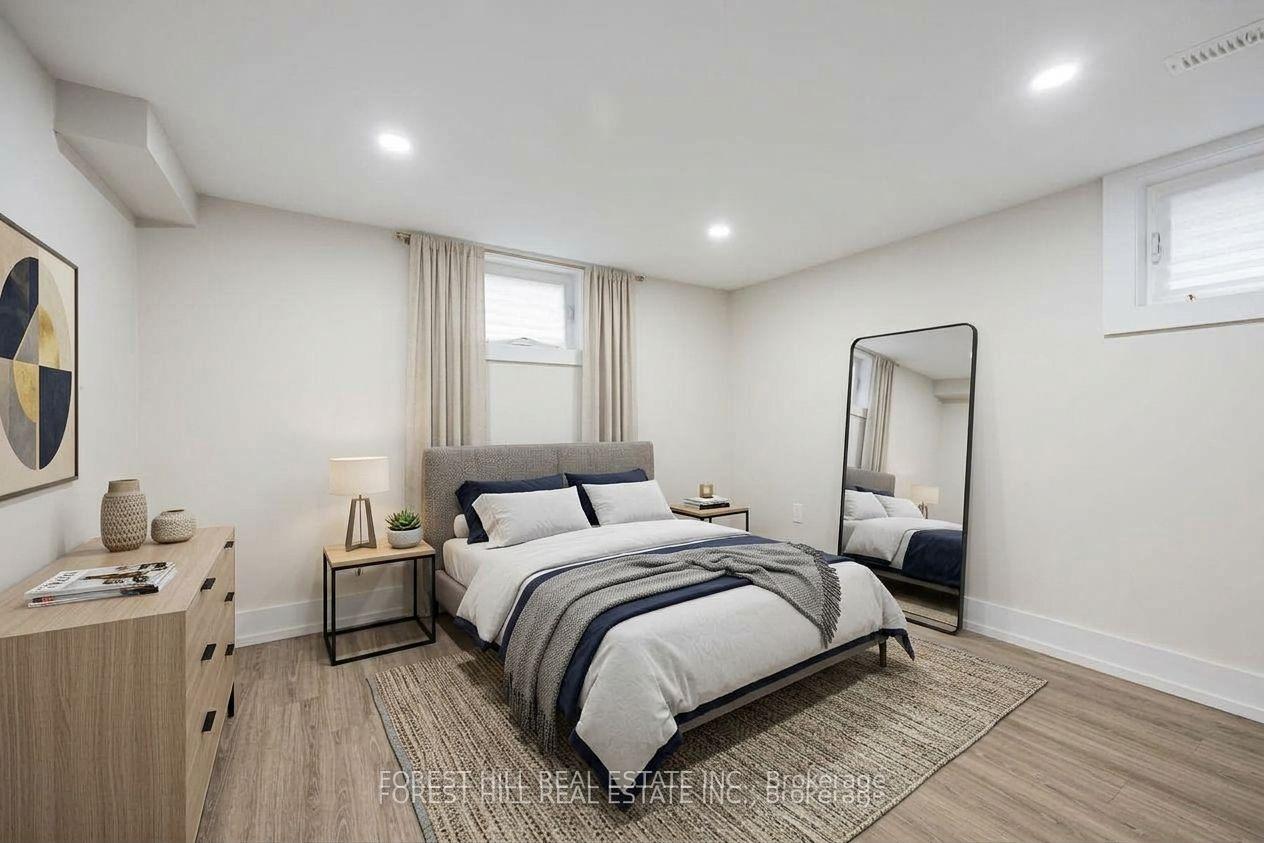Photo 35 of 159 Spalding Road, North York, Downsview-Roding-CFB — HOMEH