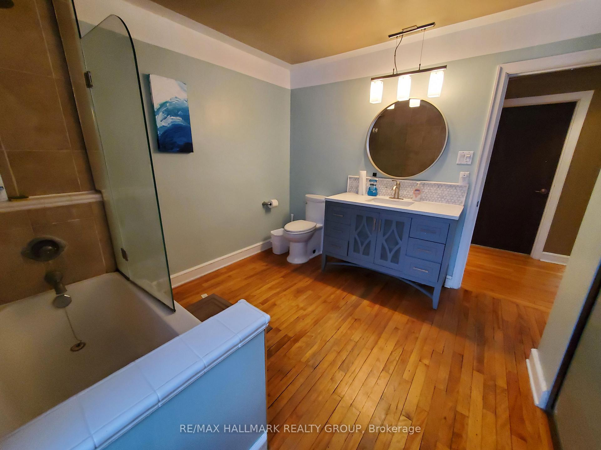 Photo 10 of 239 Dale Avenue, Ottawa, Riverview Park — HOMEH