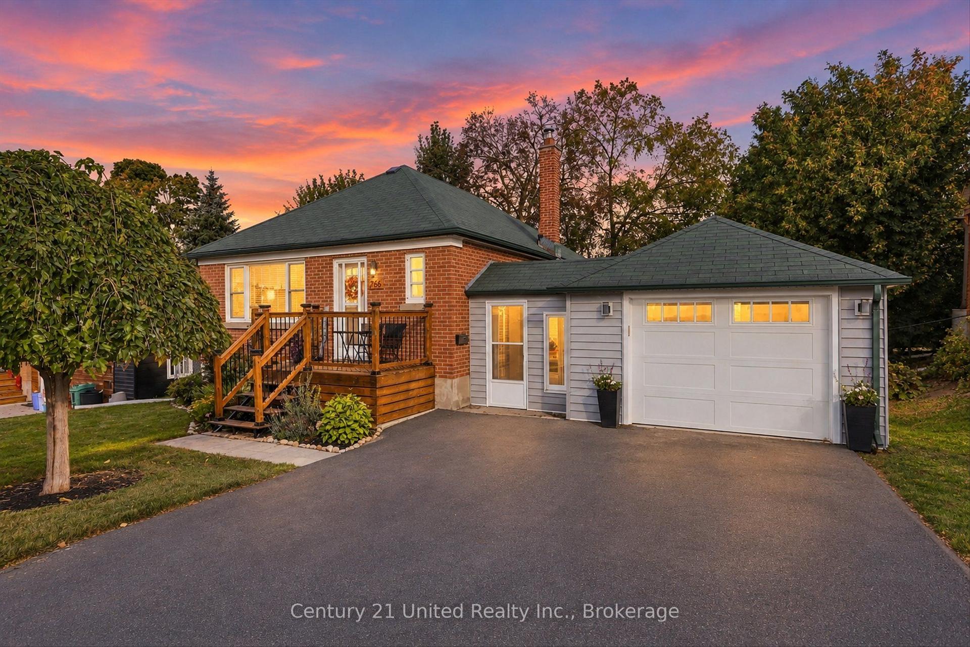 Photo 2 of 766 Devon Avenue, Peterborough, Otonabee Ward 1 — HOMEH