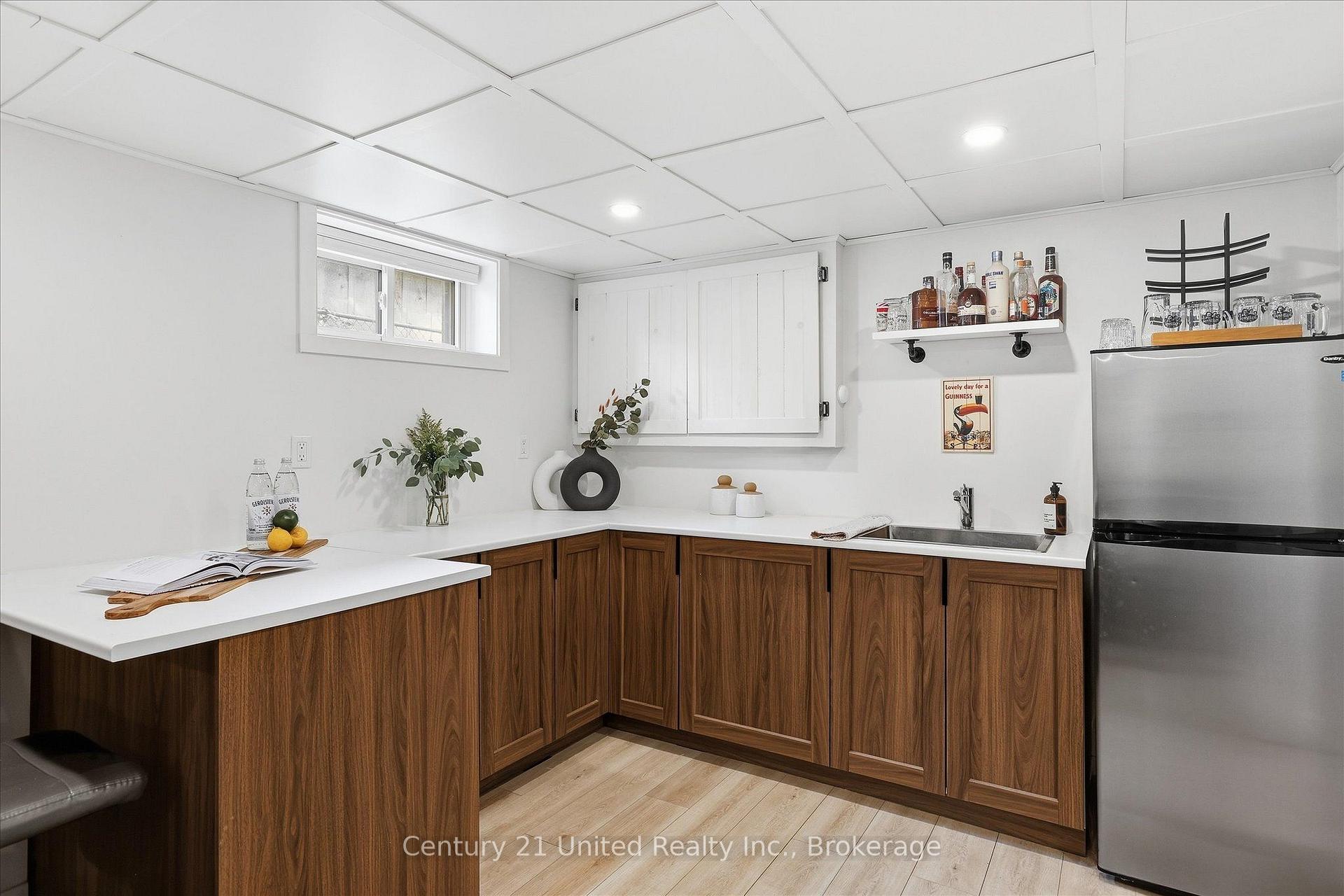 Photo 24 of 766 Devon Avenue, Peterborough, Otonabee Ward 1 — HOMEH
