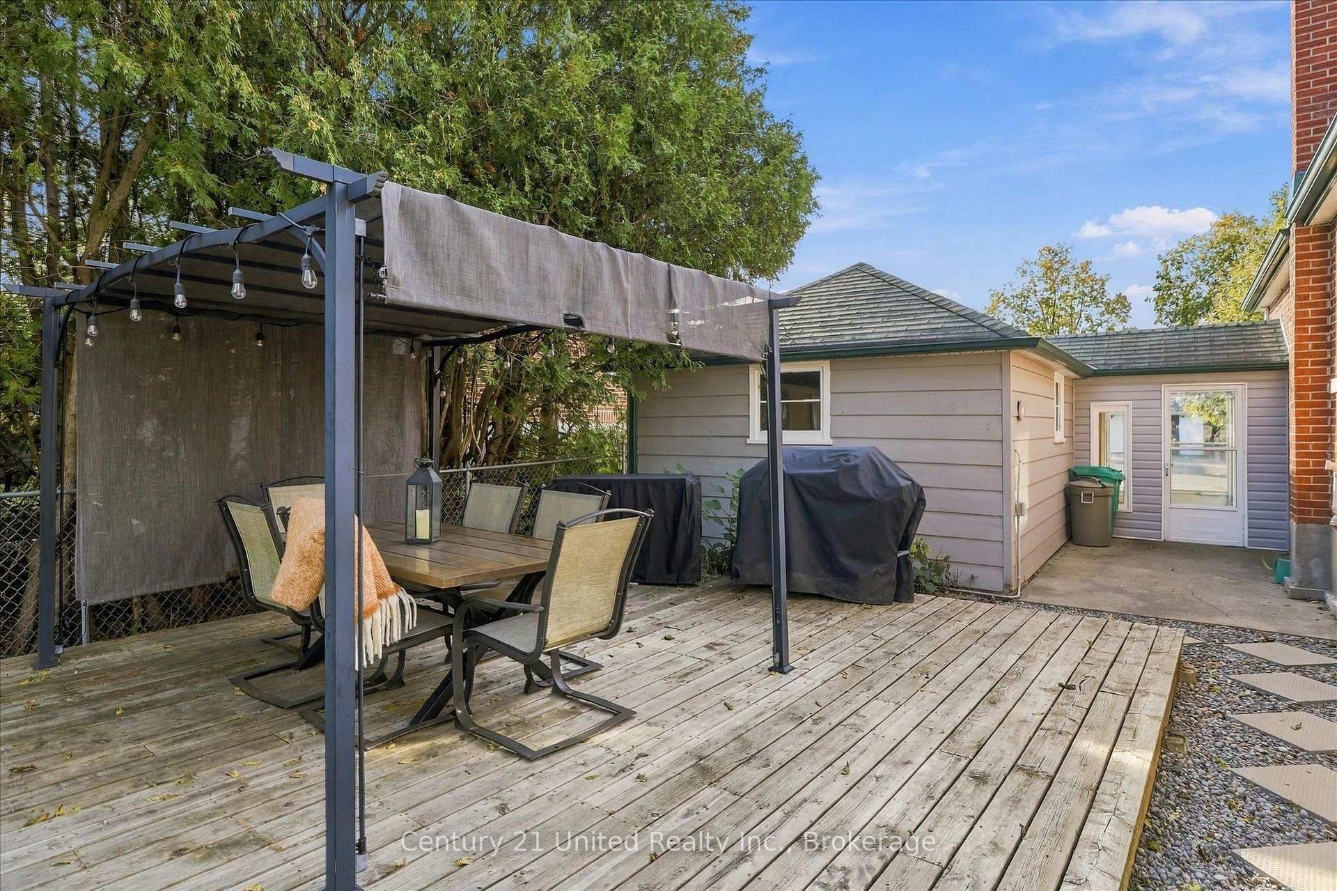 Photo 27 of 766 Devon Avenue, Peterborough, Otonabee Ward 1 — HOMEH
