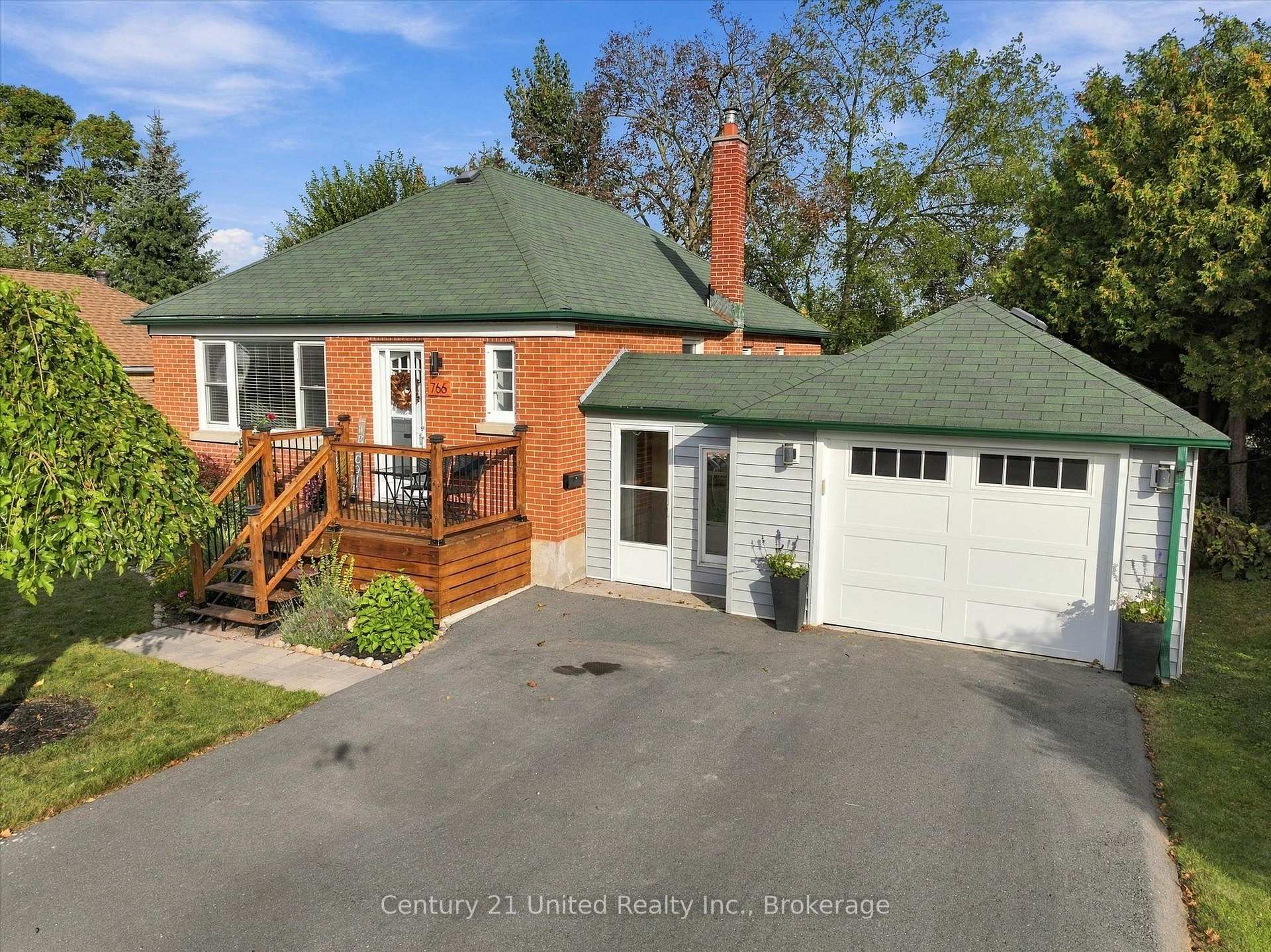 Photo 37 of 766 Devon Avenue, Peterborough, Otonabee Ward 1 — HOMEH