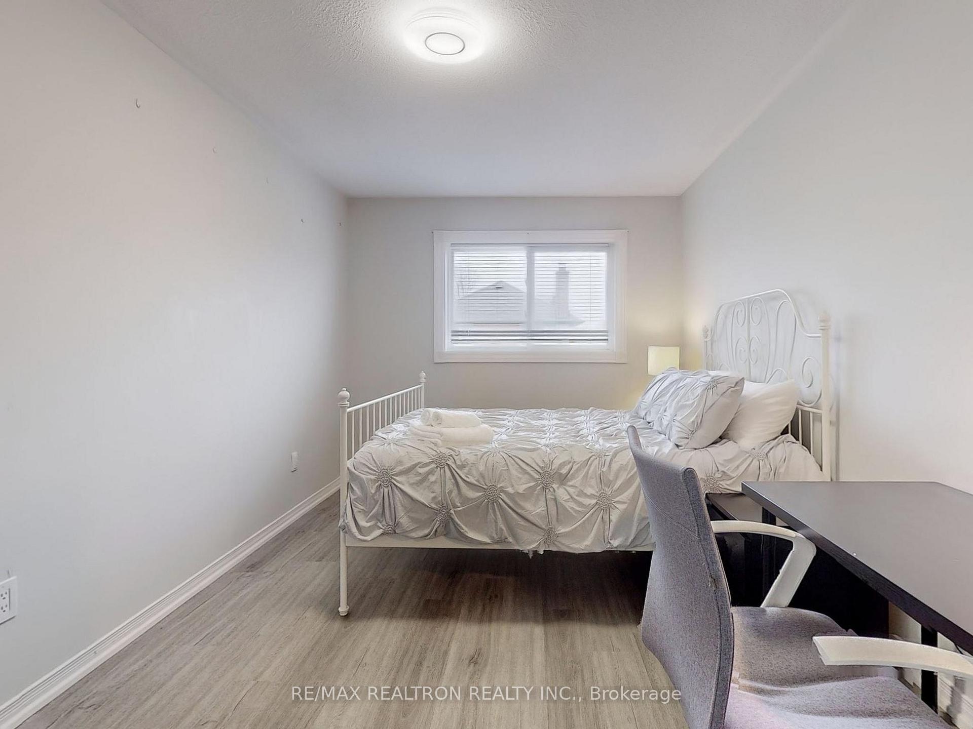 Photo 21 of Unit Upper, 8 Estoril Street, Richmond Hill, Observatory — HOMEH